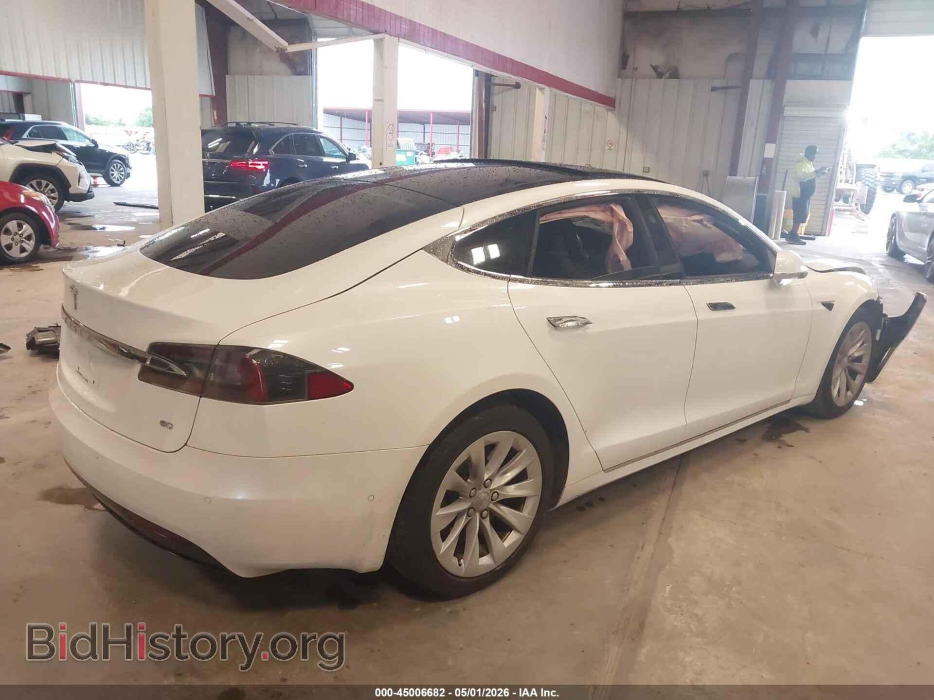 2017 TESLA MODEL S - VIN: 5YJSA1E10HF186150 - Фото 4