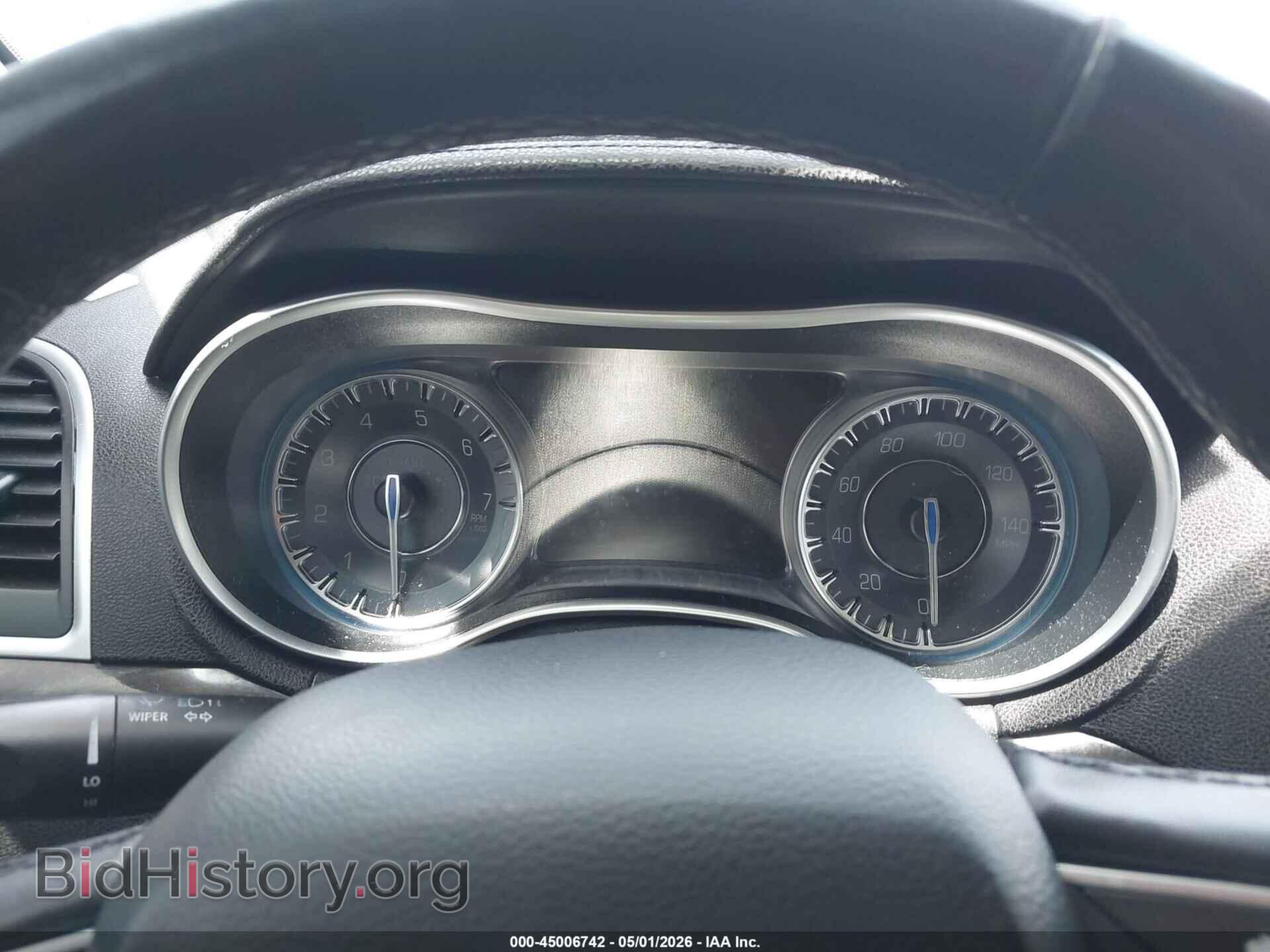 2015 CHRYSLER 300 - VIN: 2C3CCAAG2FH838061 - Фото 7