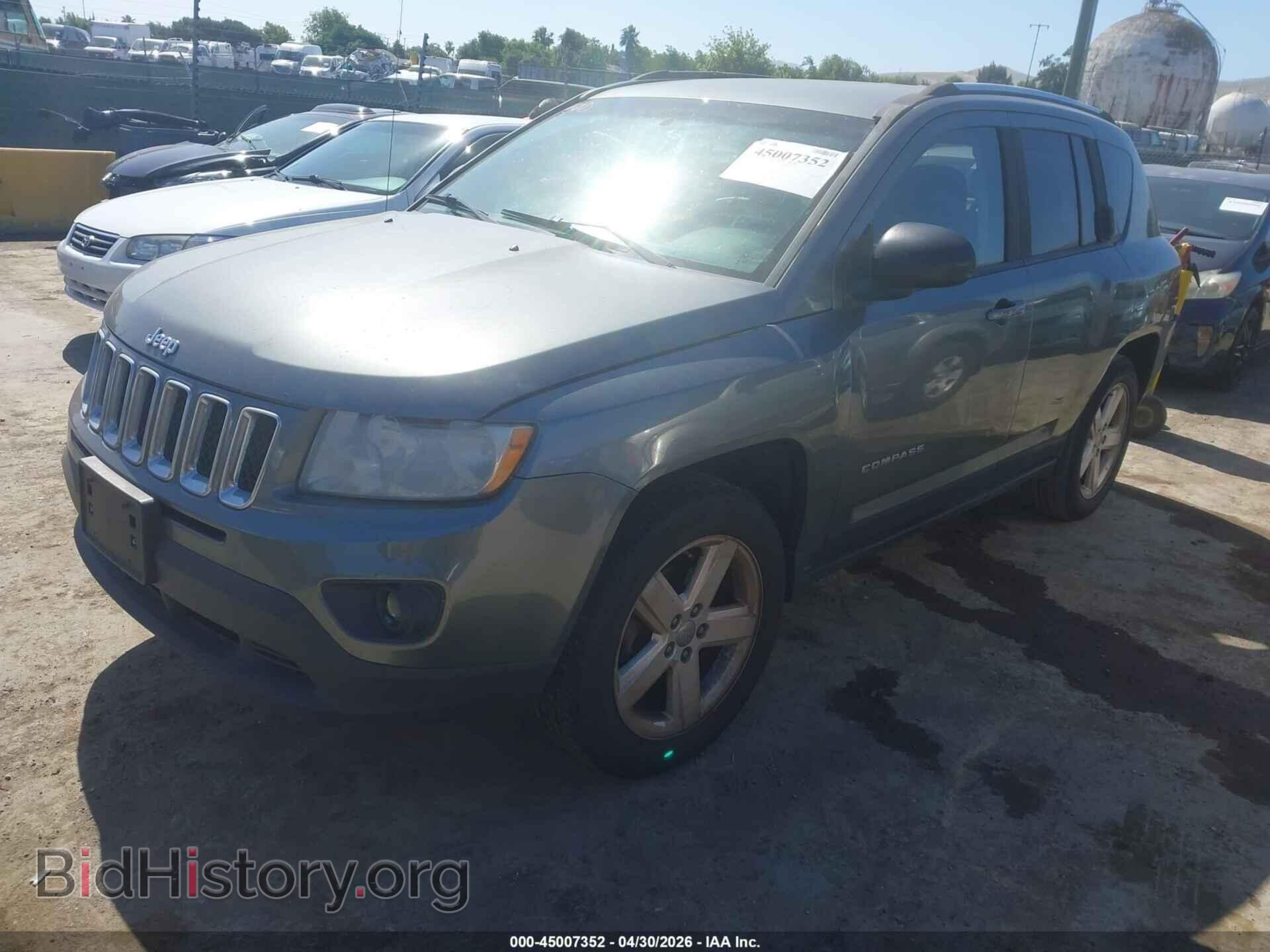 2012 JEEP COMPASS - VIN: 1C4NJCCB3CD601840 - Photo 2