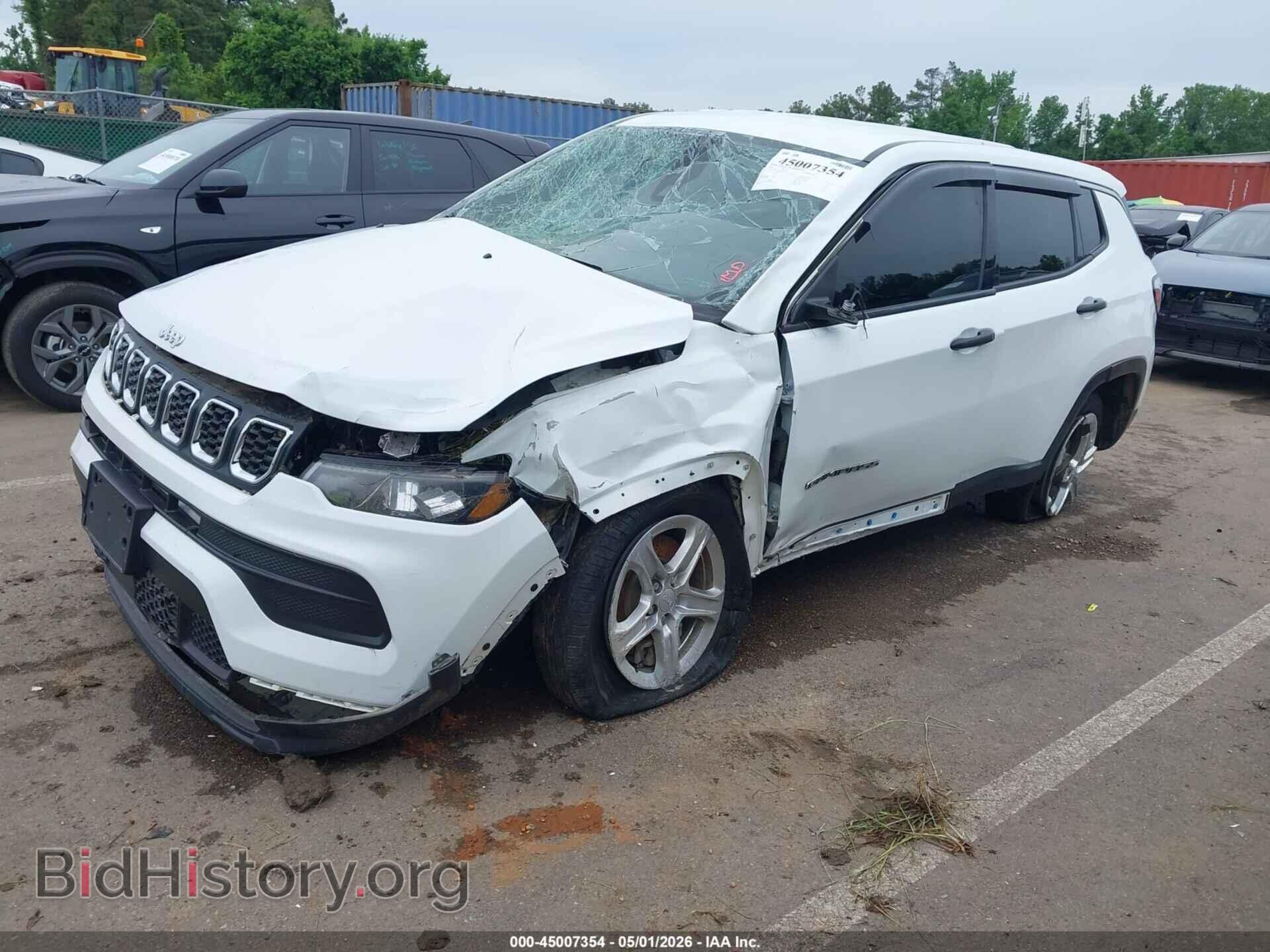 2024 JEEP COMPASS - VIN: 3C4NJDAN8RT101355 - Фото 2