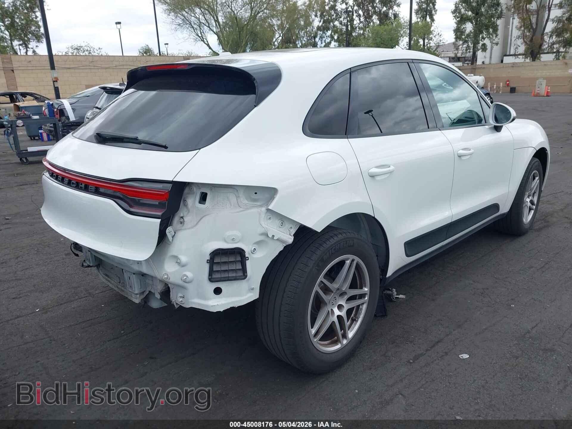2020 PORSCHE MACAN - VIN: WP1AA2A56LLB11435 - Photo 4