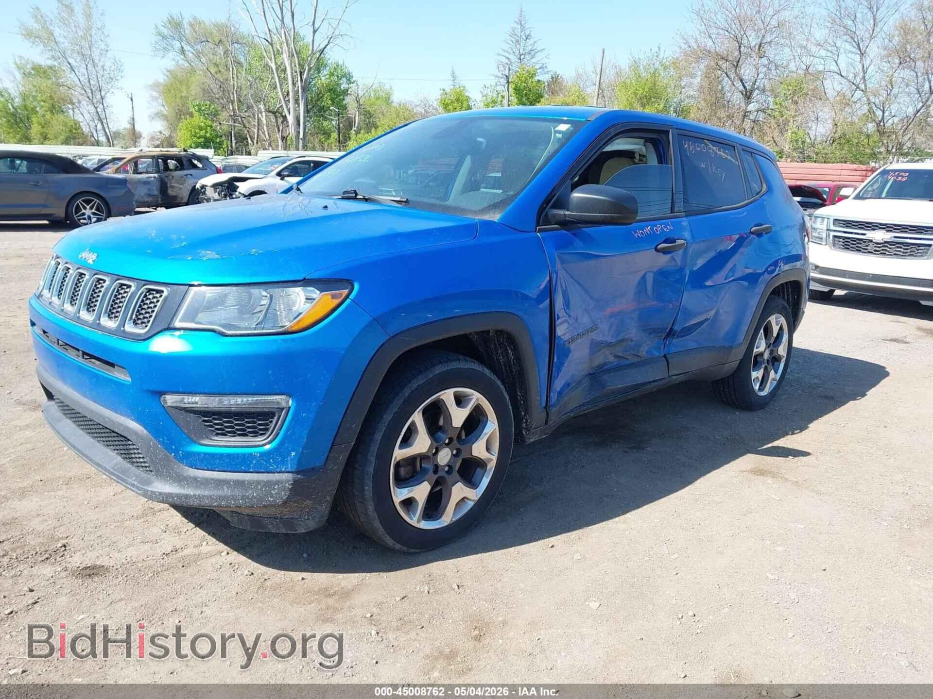 2018 JEEP COMPASS - VIN: 3C4NJCAB2JT181417 - Фото 2