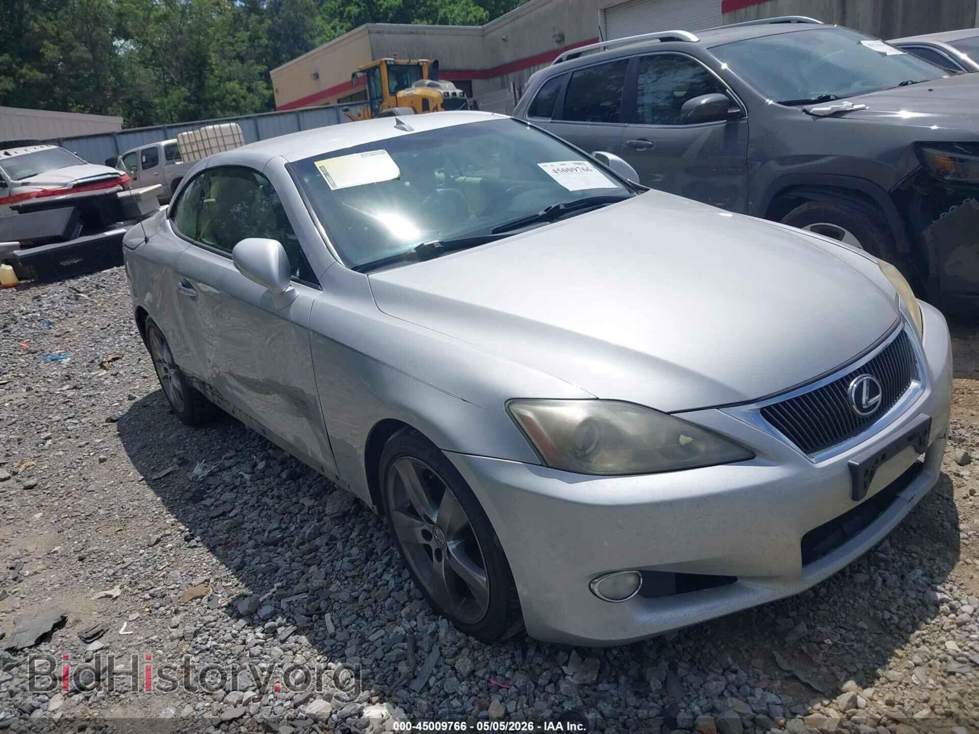 Фотография JTHFF2C29A2507243 - LEXUS IS 250C 2010