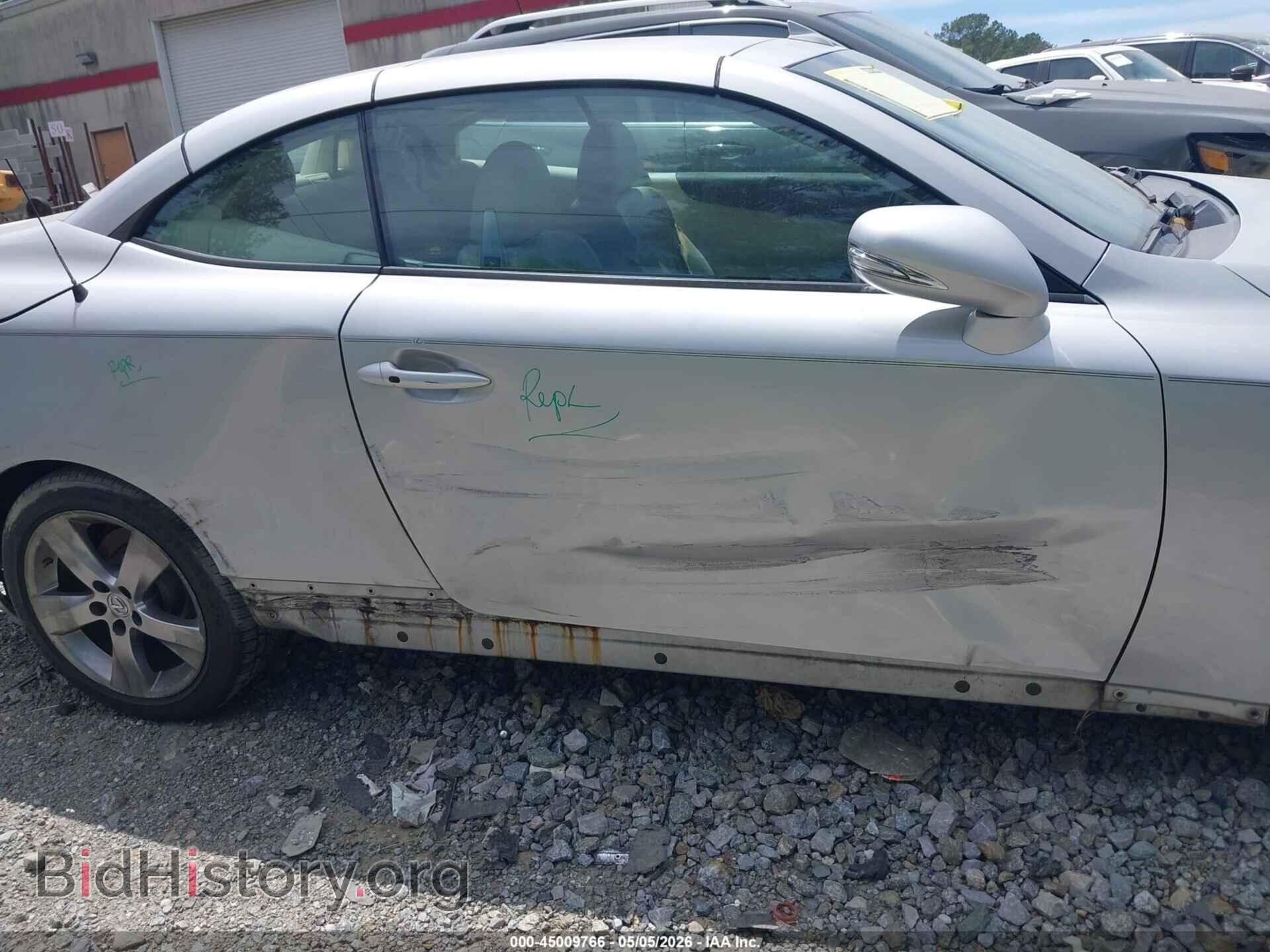 2010 LEXUS IS 250C - VIN: JTHFF2C29A2507243 - Photo 6