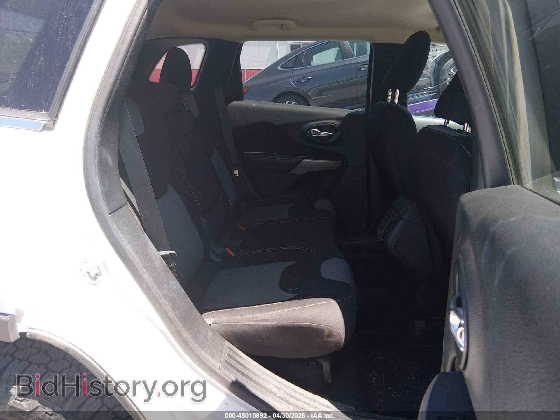 2018 JEEP CHEROKEE - VIN: 1C4PJMCB1JD528463 - Фото 8