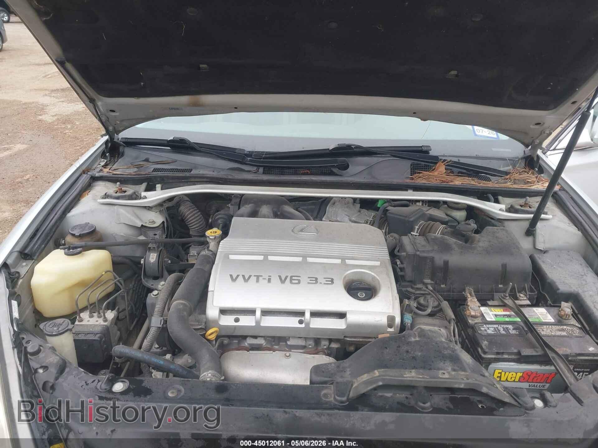 2005 LEXUS ES 330 - VIN: JTHBA30G955073526 - Photo 10