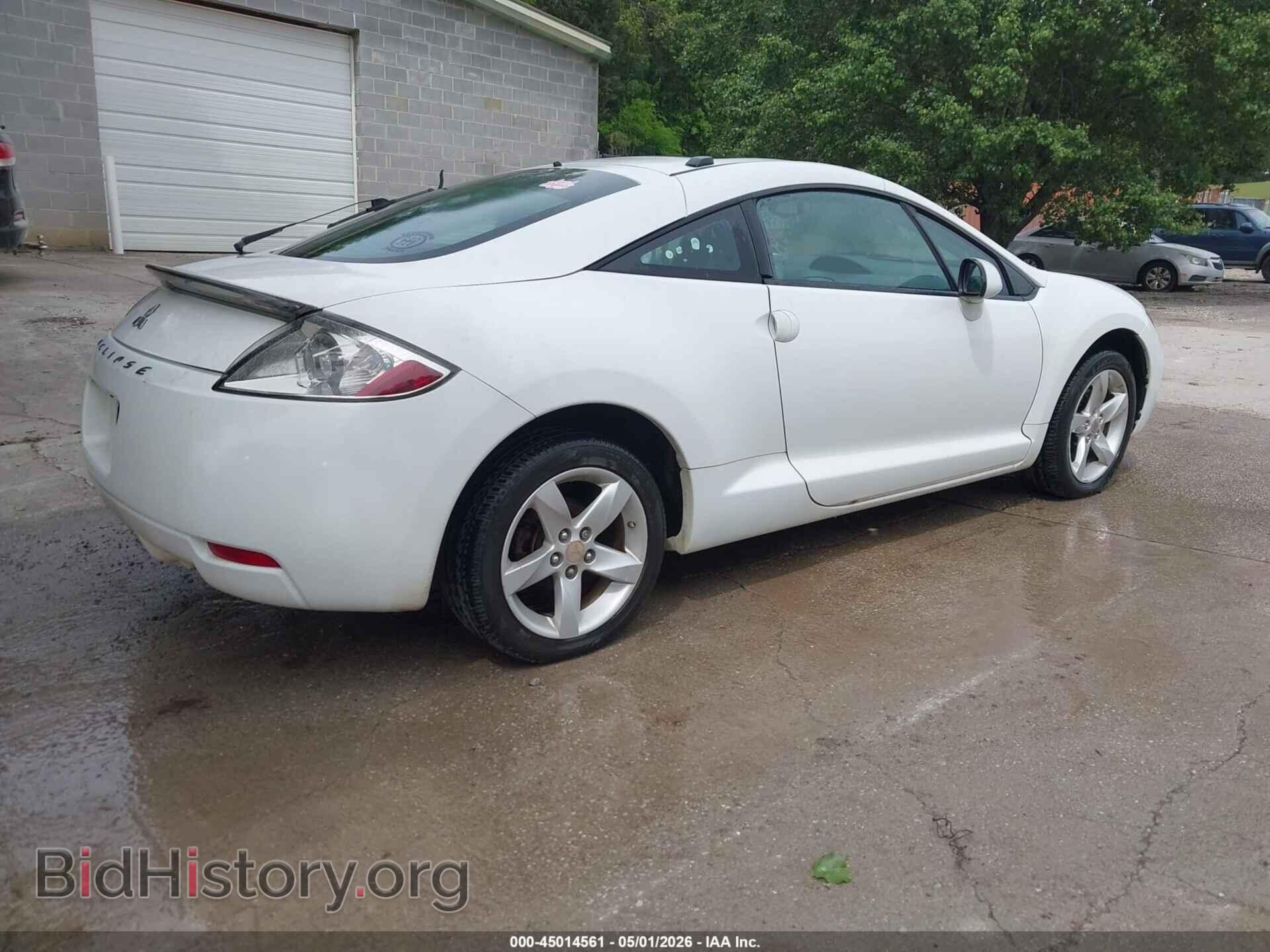 2008 MITSUBISHI ECLIPSE - VIN: 4A3AK24F08E008183 - Photo 4