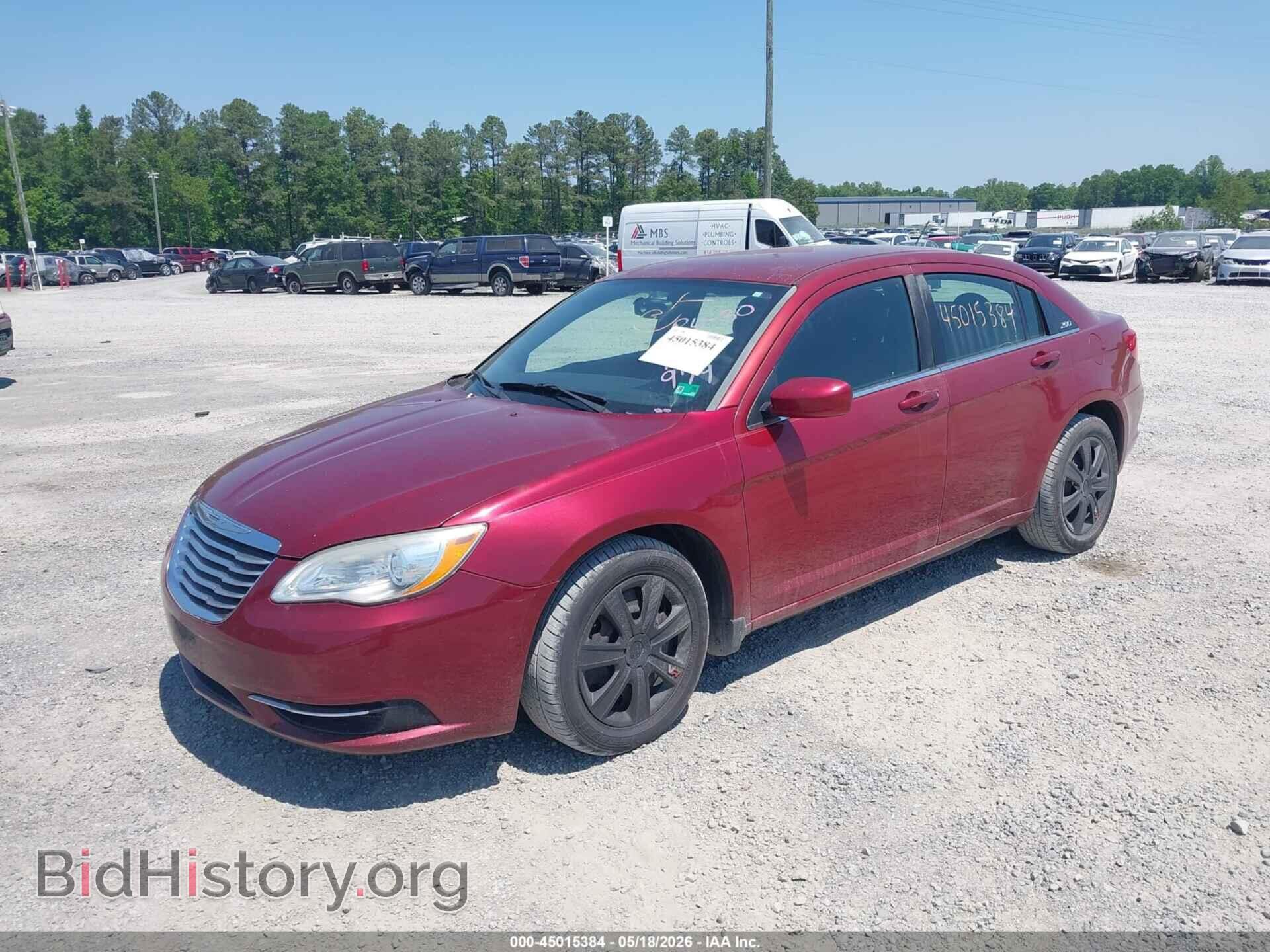 2012 CHRYSLER 200 - VIN: 1C3CCBABXCN164979 - Фото 2