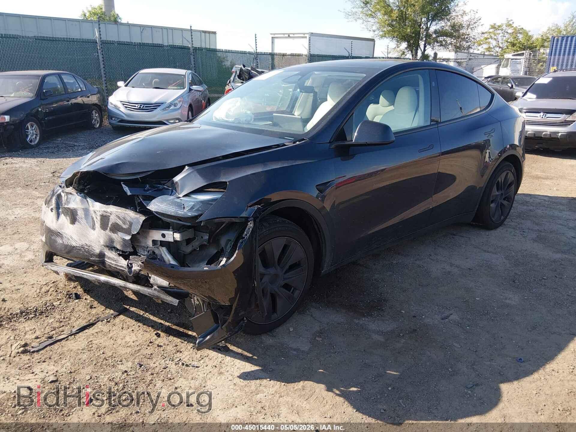 2024 TESLA MODEL Y - VIN: 7SAYGDED3RF199483 - Фото 2