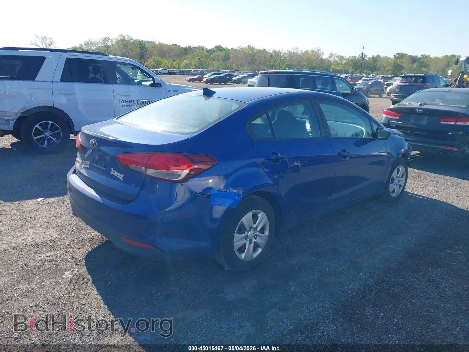 2017 KIA FORTE - VIN: 3KPFK4A79HE108904 - Фото 4