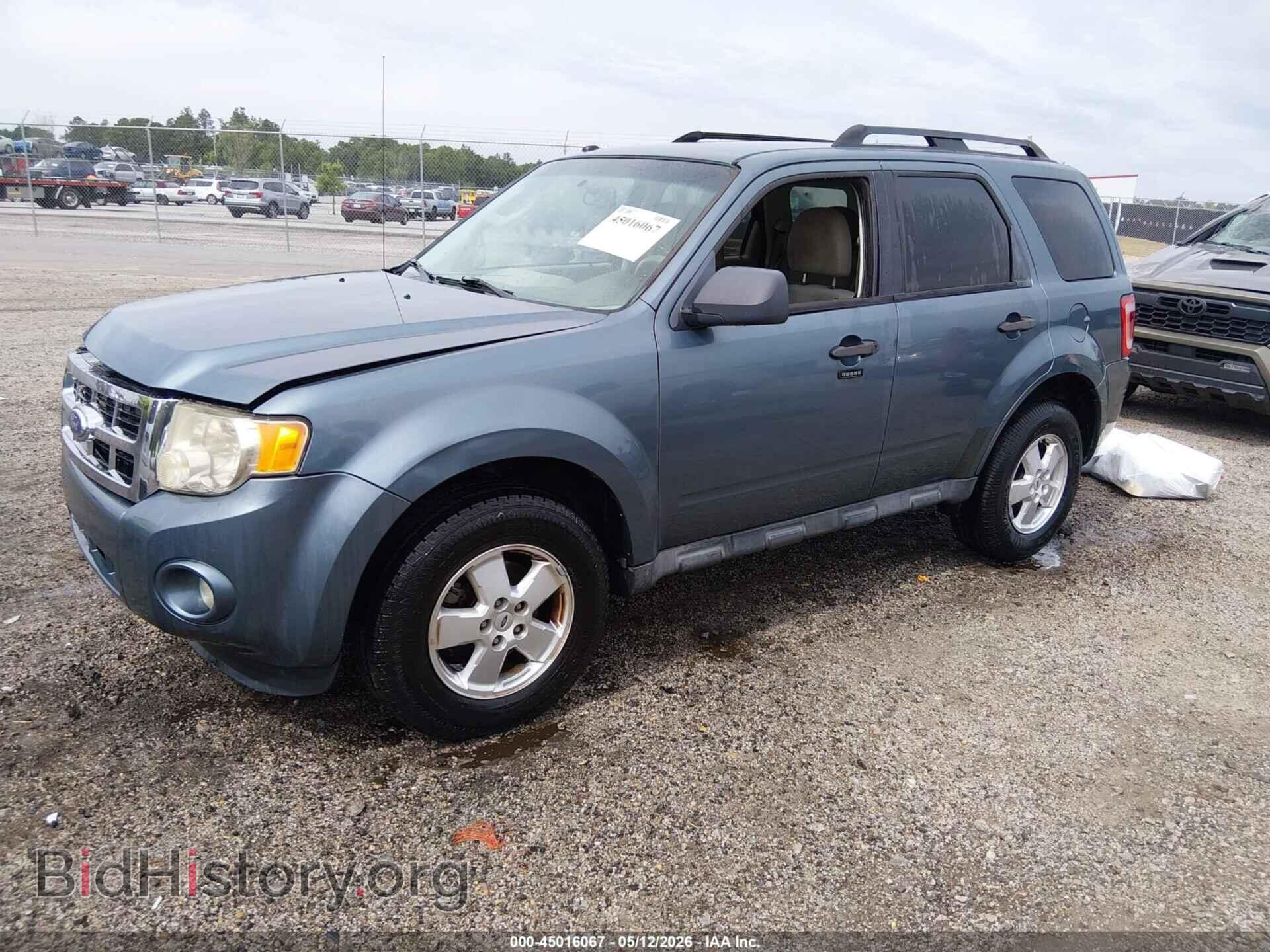 2011 FORD ESCAPE - VIN: 1FMCU0DG8BKB85426 - Фото 2