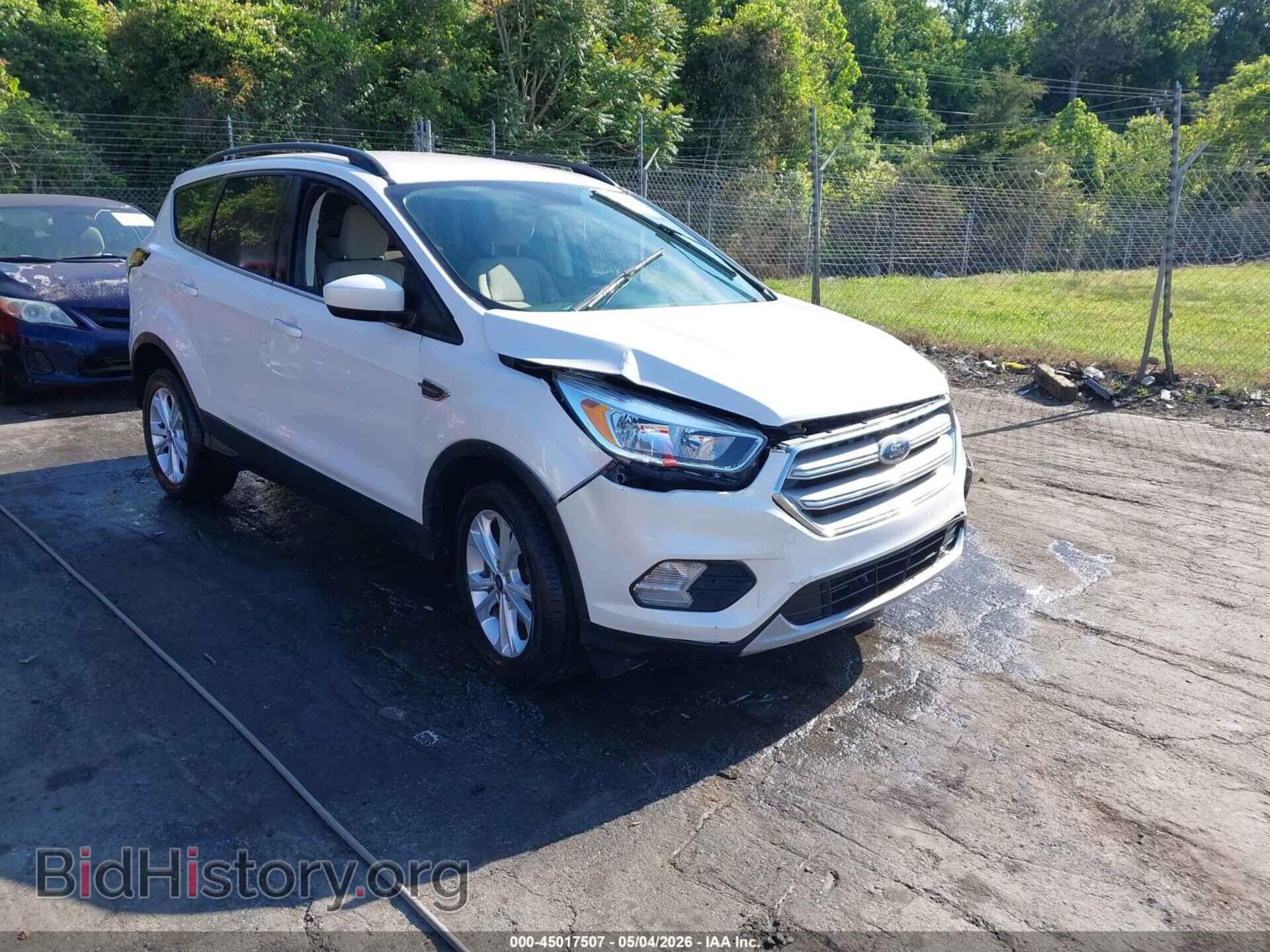 Фотография 1FMCU0GDXJUD14237 - FORD ESCAPE 2018