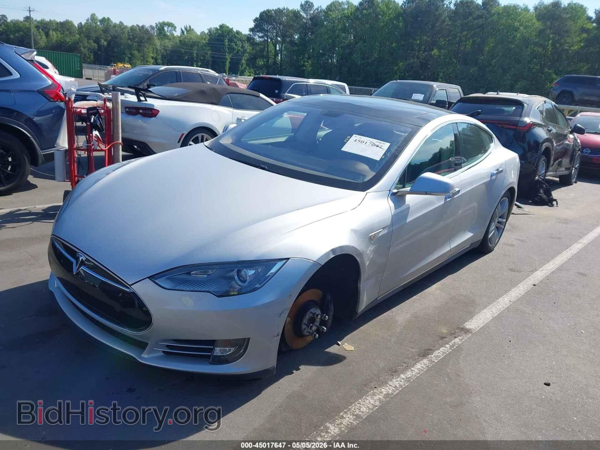 2013 TESLA MODEL S - VIN: 5YJSA1CN2DFP14691 - Фото 2