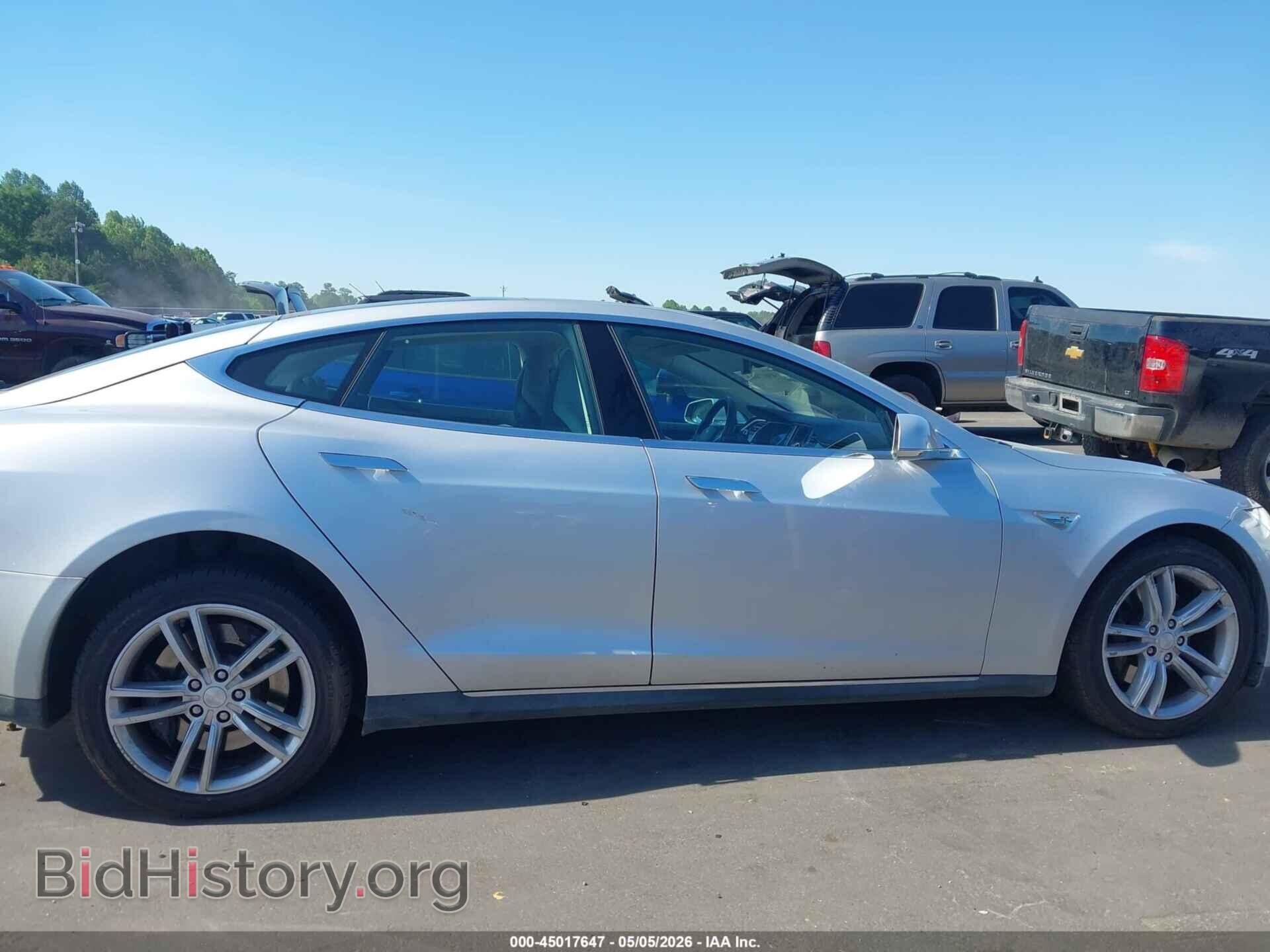 2013 TESLA MODEL S - VIN: 5YJSA1CN2DFP14691 - Фото 13
