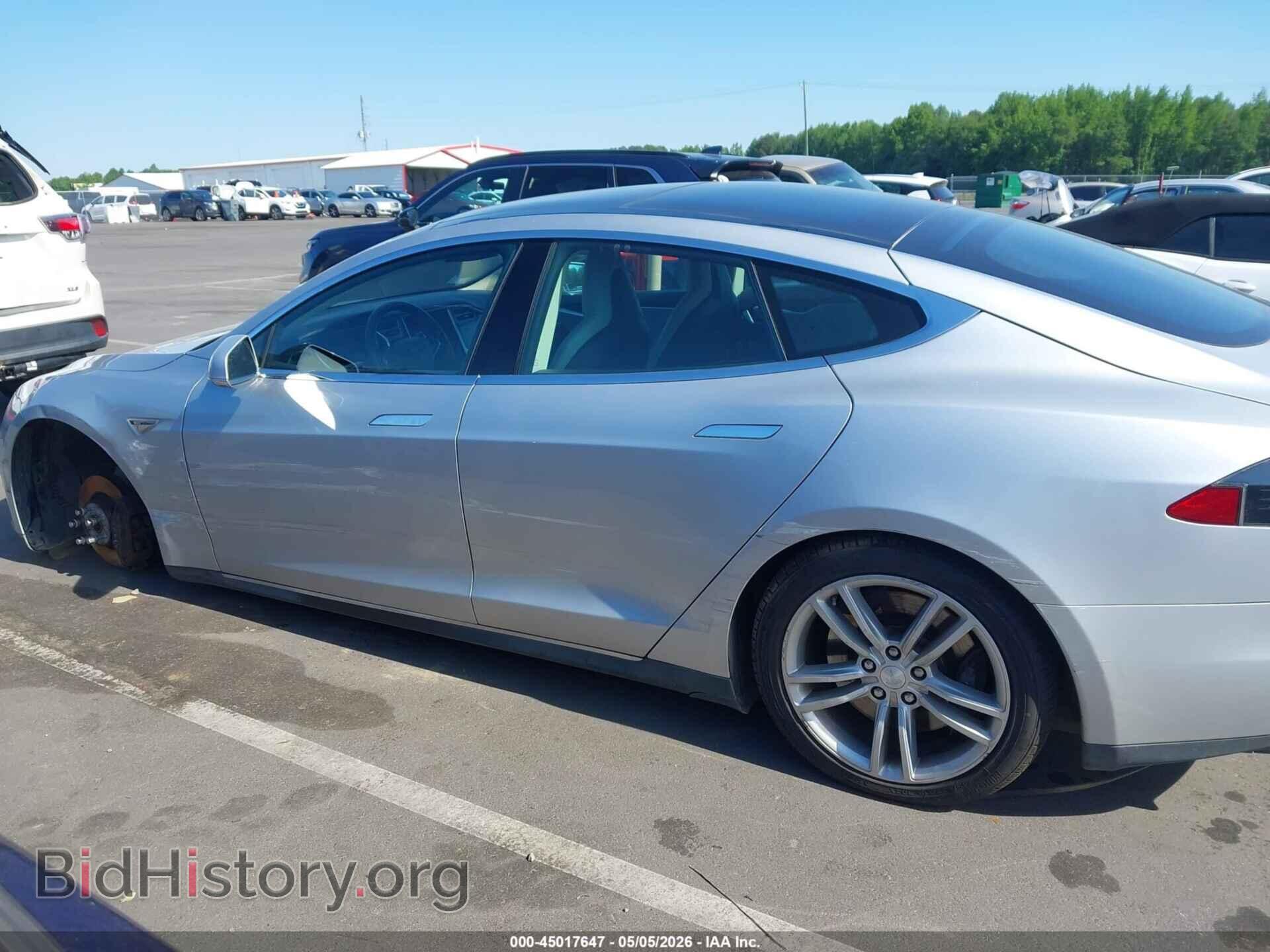 2013 TESLA MODEL S - VIN: 5YJSA1CN2DFP14691 - Фото 14
