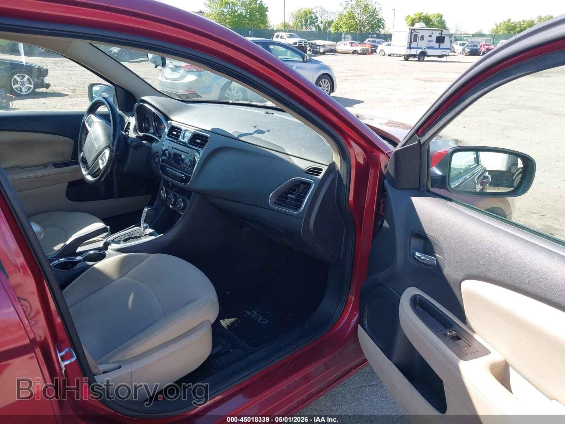 2011 CHRYSLER 200 - VIN: 1C3BC1FG9BN527281 - Фото 5