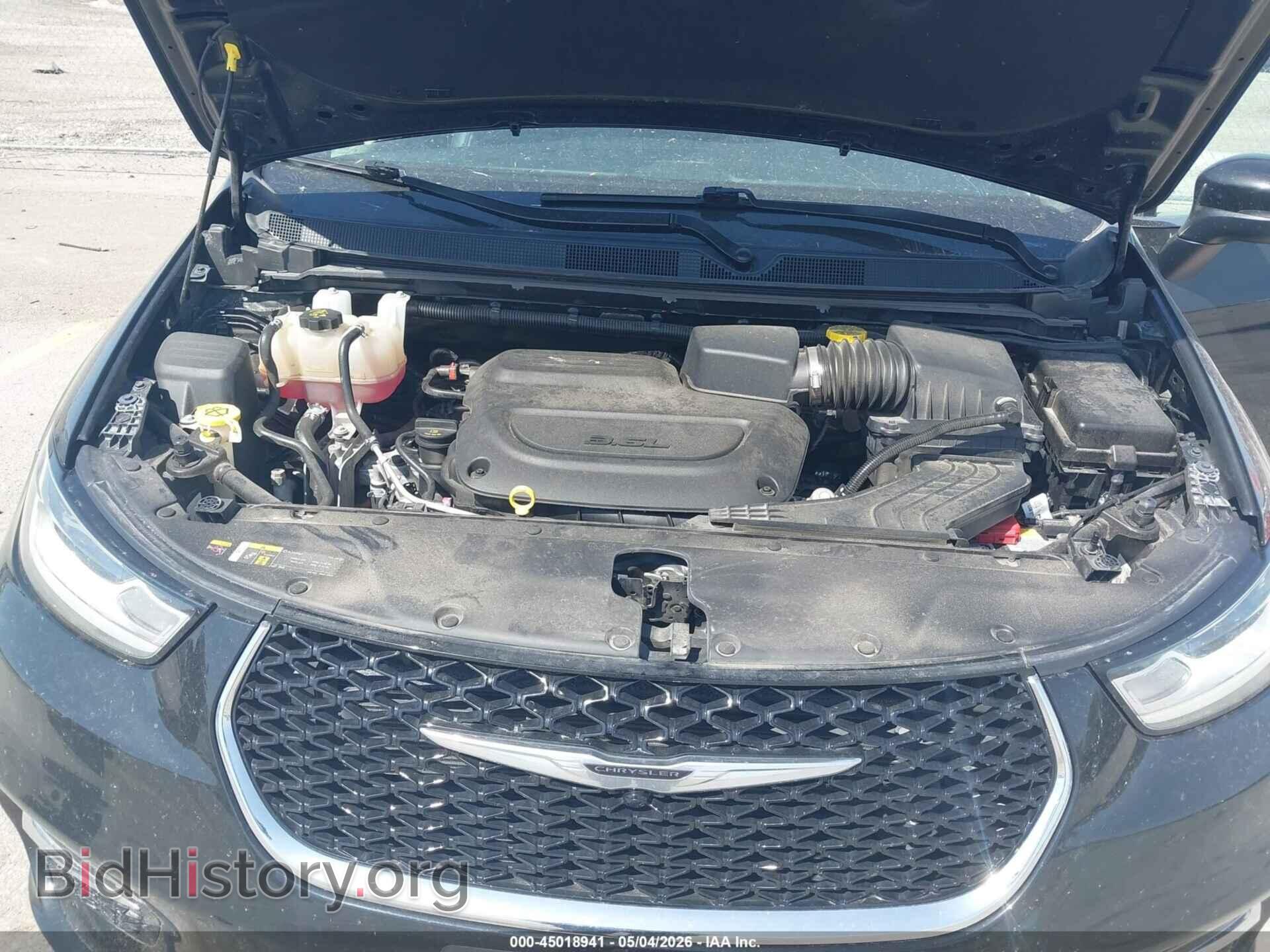 2023 CHRYSLER PACIFICA - VIN: 2C4RC1BG2PR586568 - Photo 10