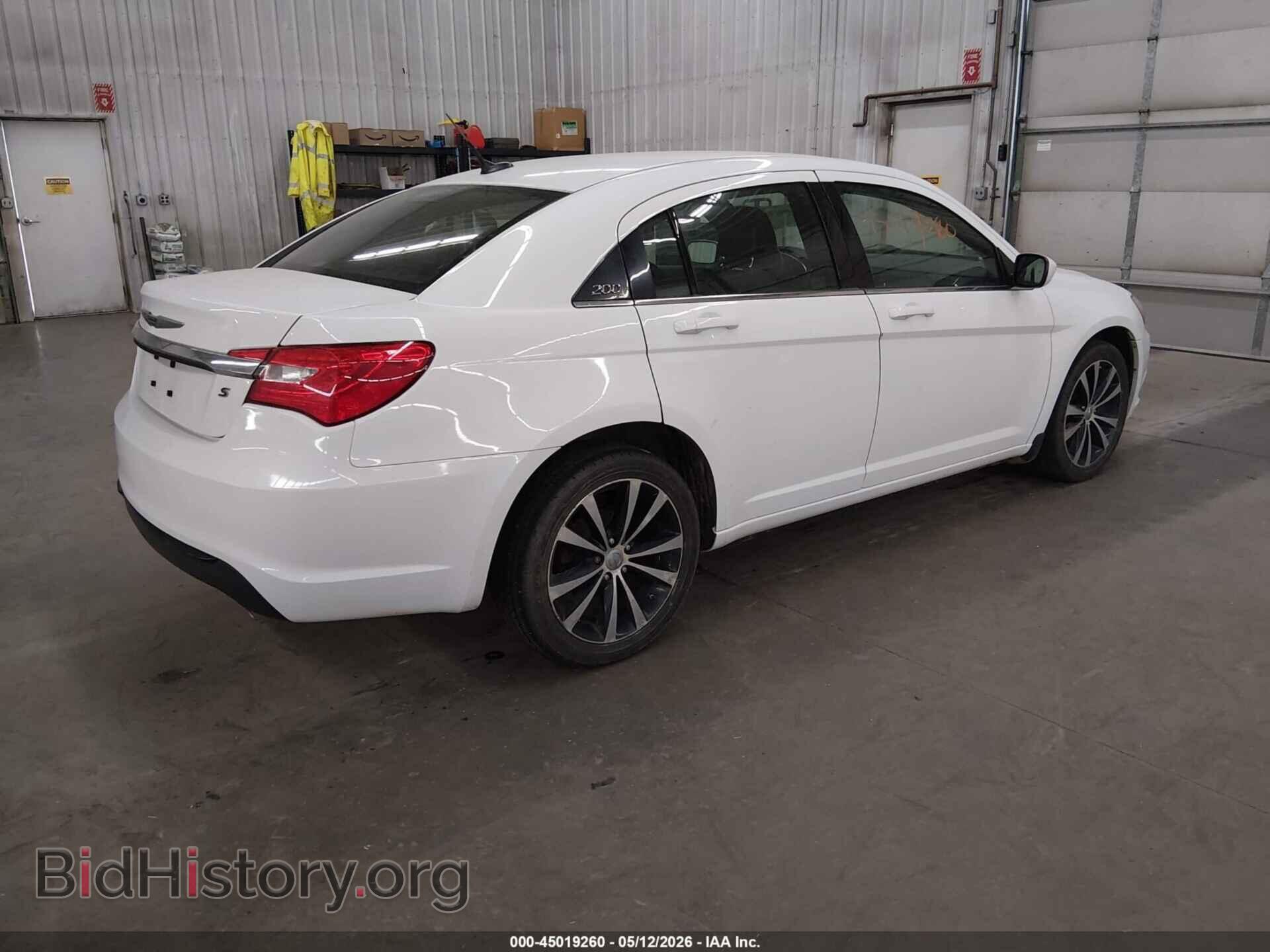 2013 CHRYSLER 200 - VIN: 1C3CCBBG6DN726663 - Photo 4