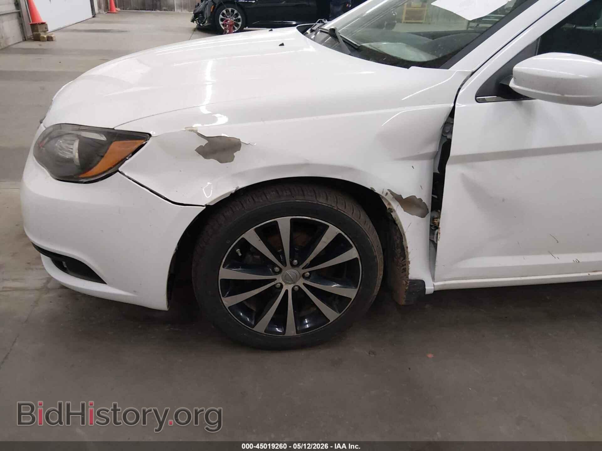 2013 CHRYSLER 200 - VIN: 1C3CCBBG6DN726663 - Photo 6