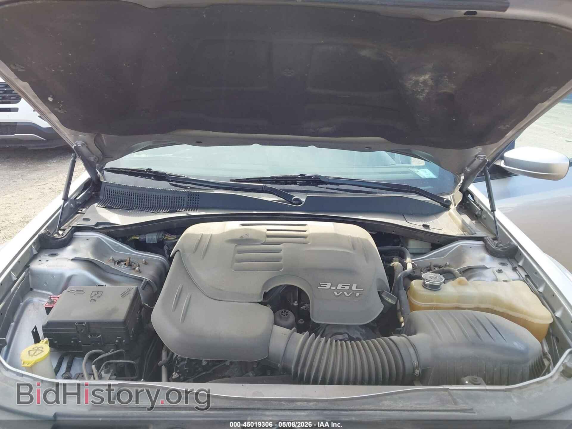 2014 CHRYSLER 300 - VIN: 2C3CCAGG7EH297871 - Photo 10