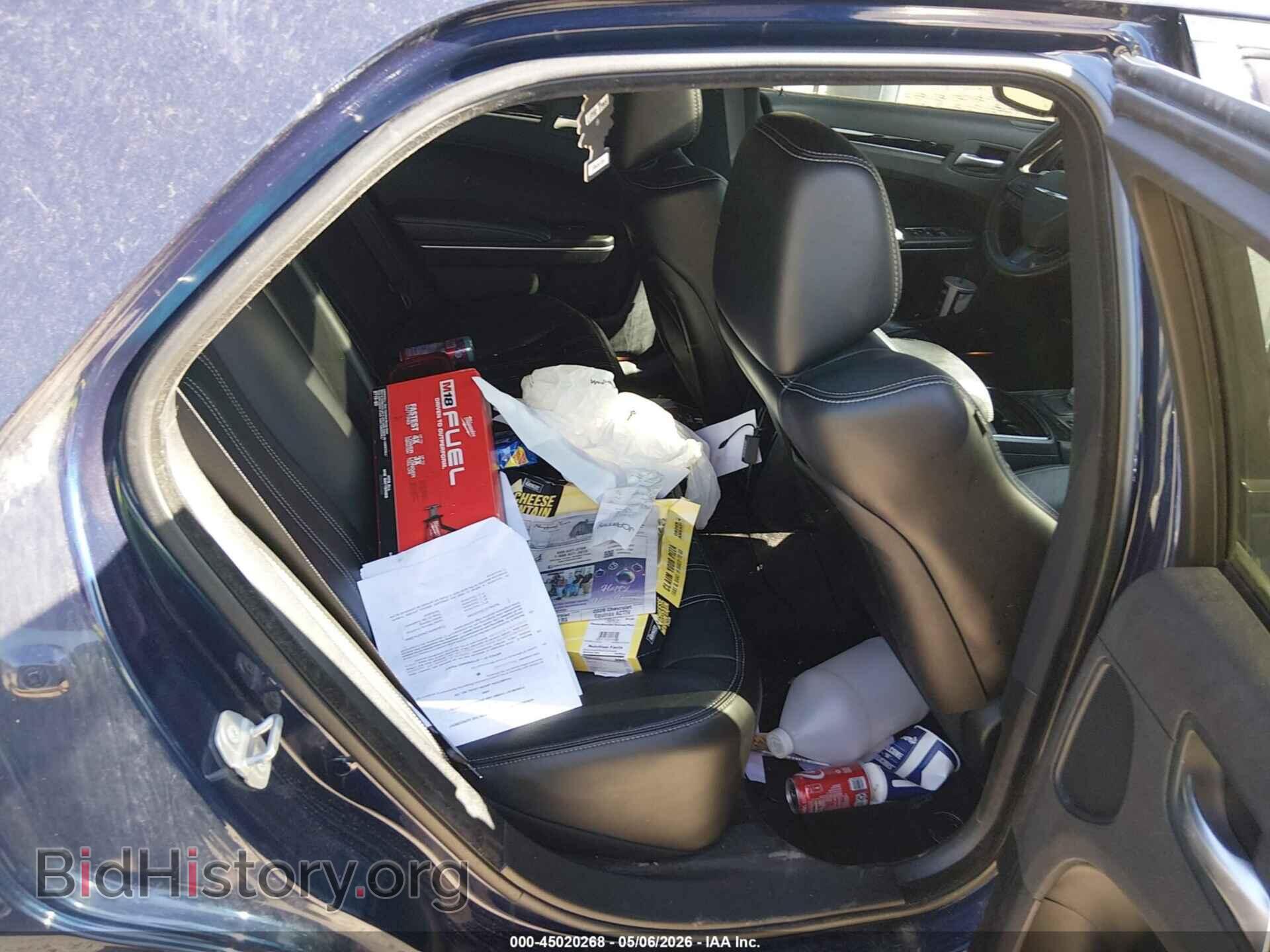 2017 CHRYSLER 300 - VIN: 2C3CCAGG9HH588327 - Фото 8