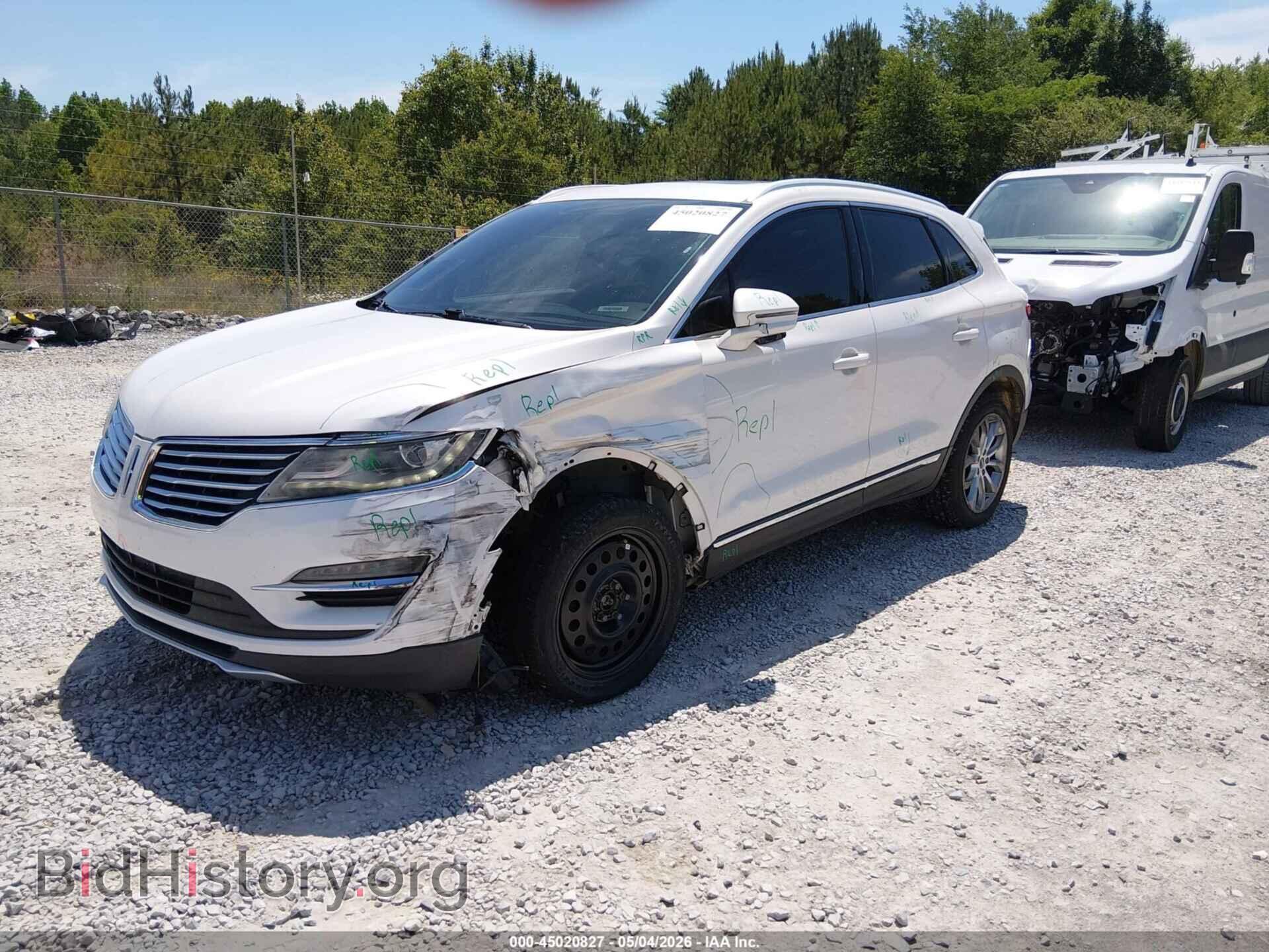 2017 LINCOLN MKC - VIN: 5LMCJ2C98HUL21541 - Photo 2