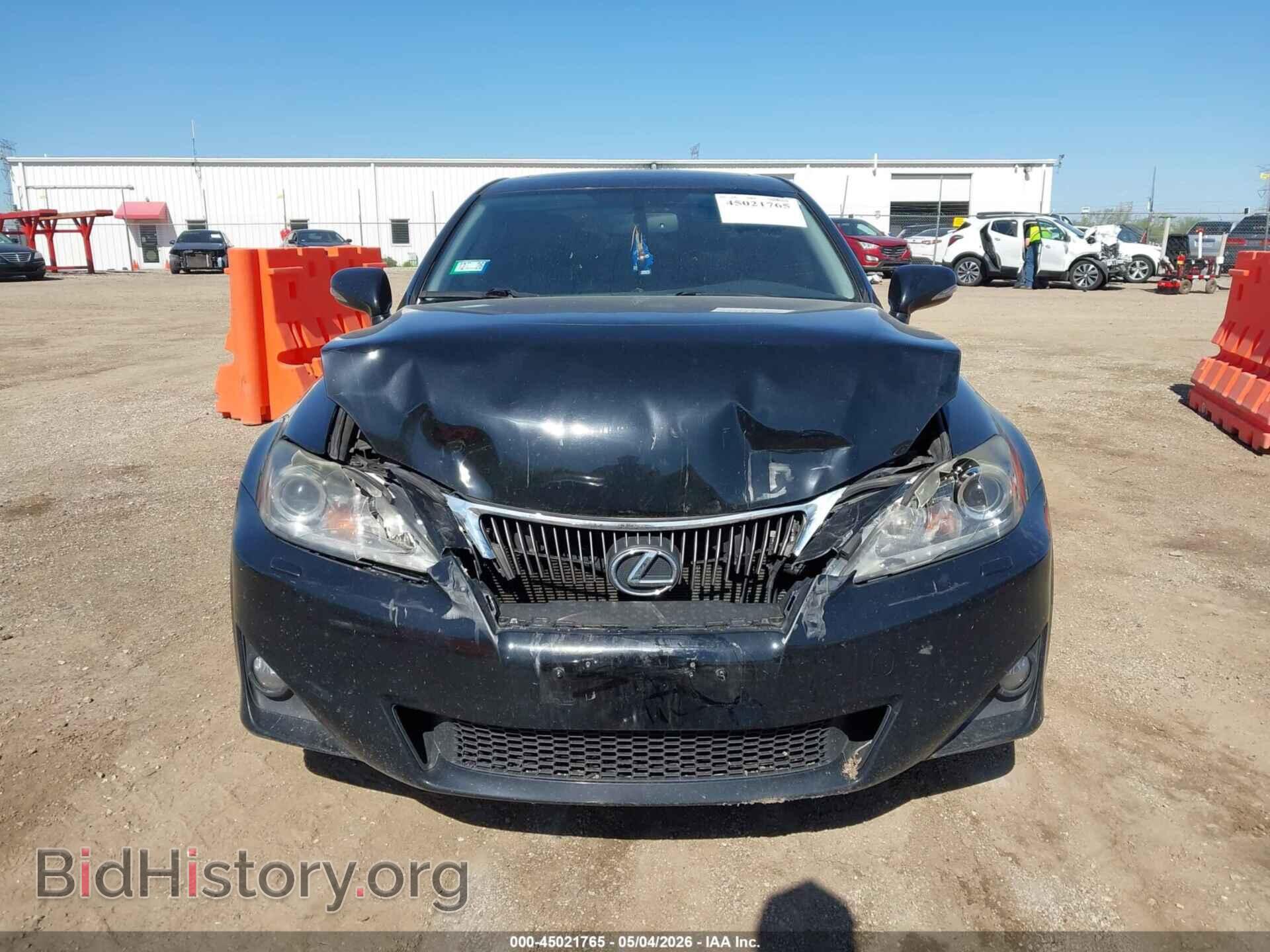 2012 LEXUS IS 350 - VIN: JTHCE5C27C5002889 - Photo 11