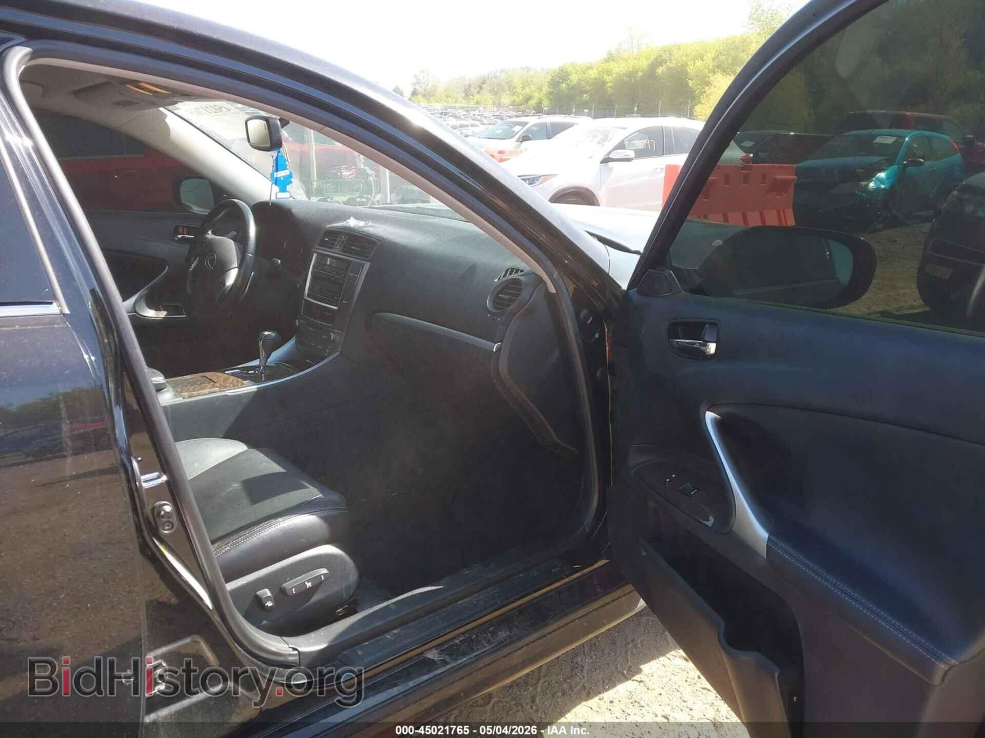 2012 LEXUS IS 350 - VIN: JTHCE5C27C5002889 - Photo 5