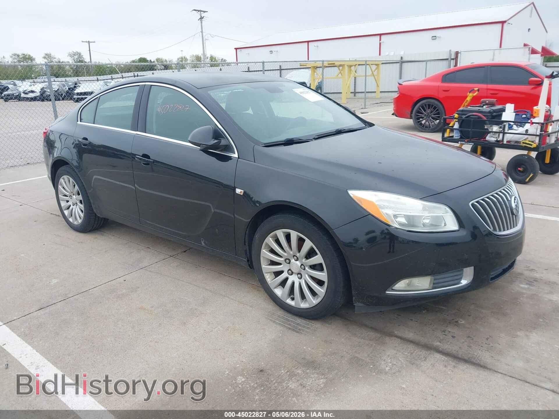 Photo W04GN5EC9B1008265 - BUICK REGAL 2011