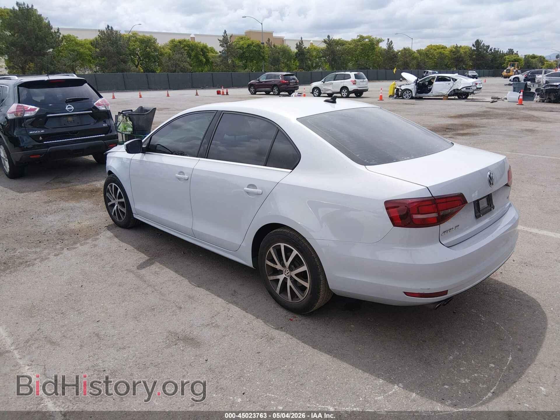 2017 VOLKSWAGEN JETTA - VIN: 3VWDB7AJ2HM273829 - Фото 3