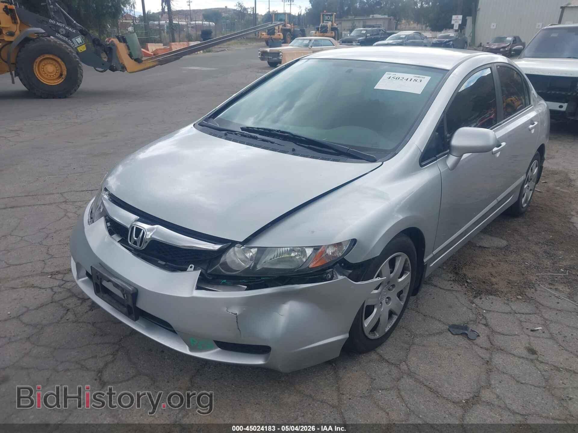 2010 HONDA CIVIC - VIN: 19XFA1F59AE045656 - Фото 2