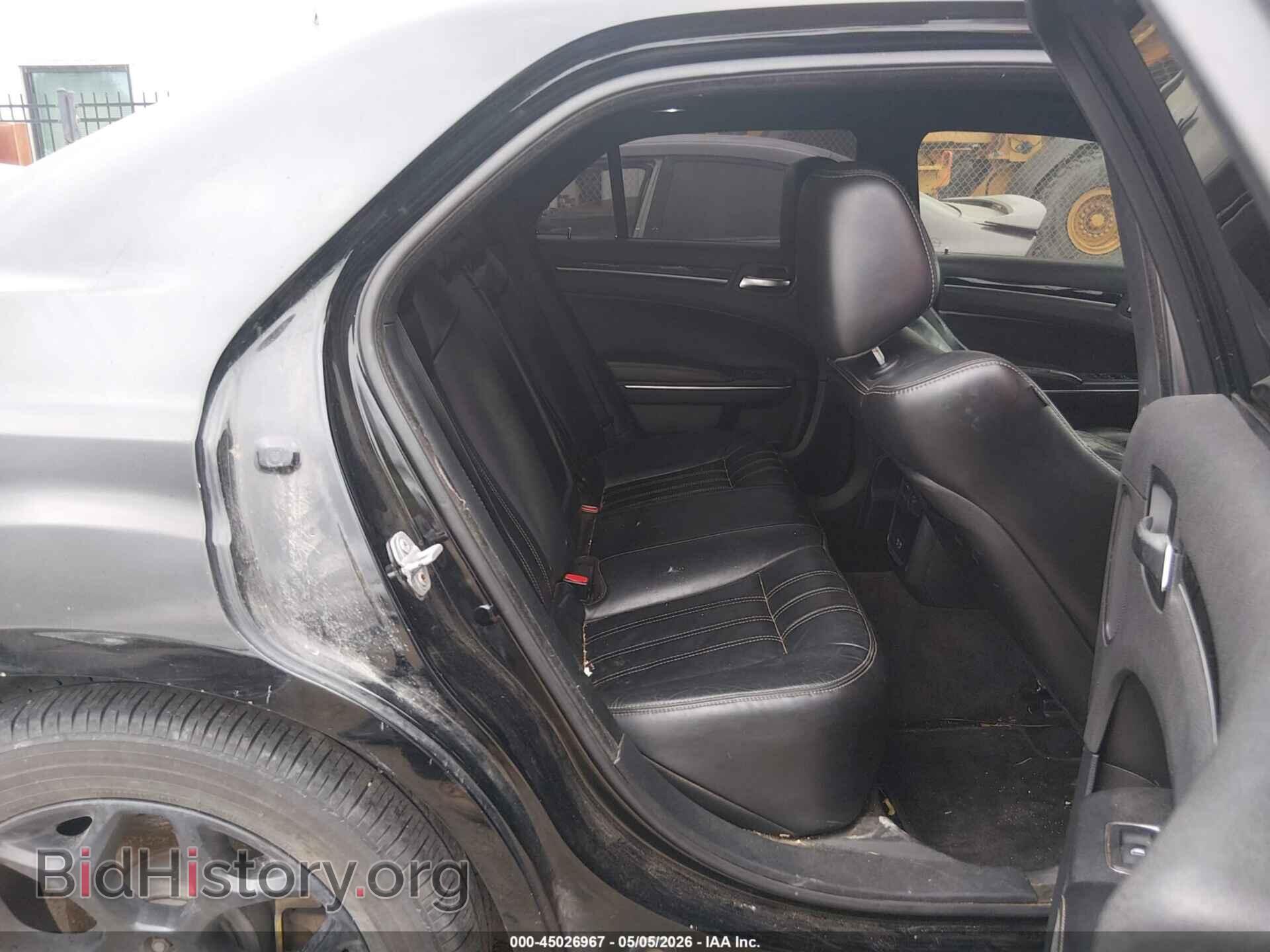 2017 CHRYSLER 300 - VIN: 2C3CCABG0HH663259 - Фото 8