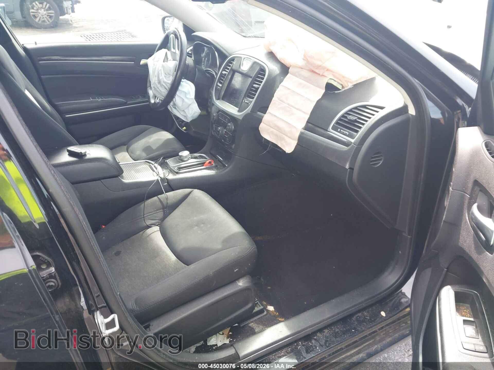 2019 CHRYSLER 300 - VIN: 2C3CCAAGXKH627605 - Фото 5