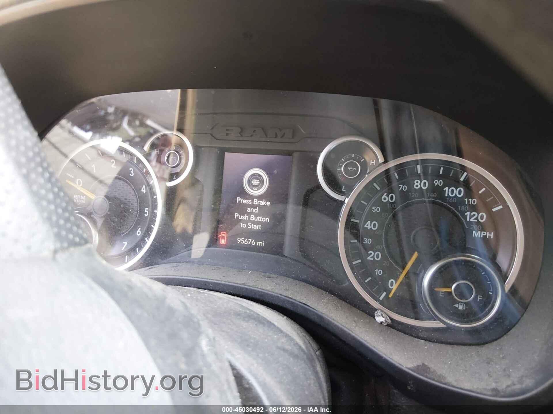 2019 RAM 1500 - VIN: 1C6RRECT2KN628008 - Photo 7