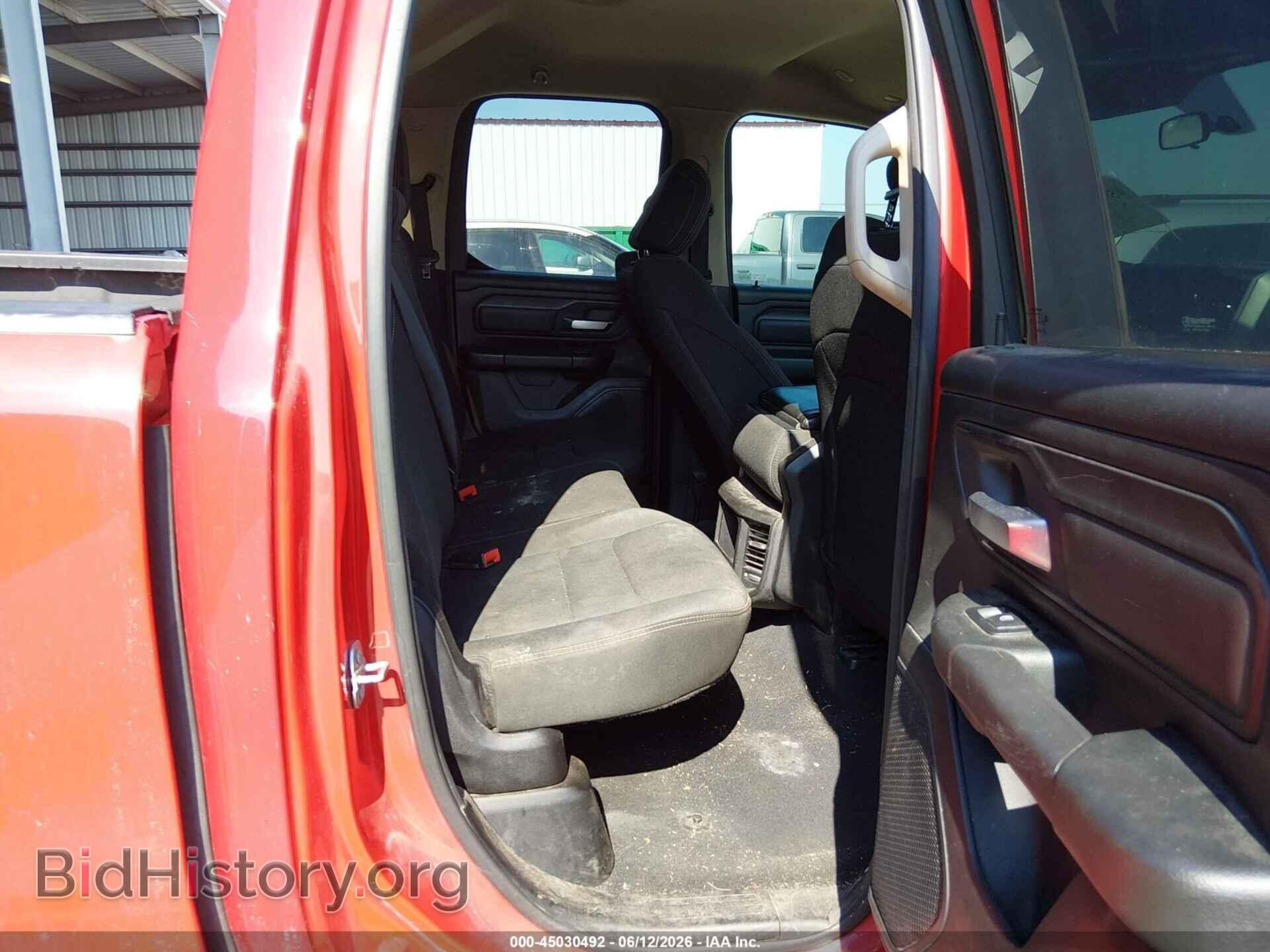 2019 RAM 1500 - VIN: 1C6RRECT2KN628008 - Photo 8