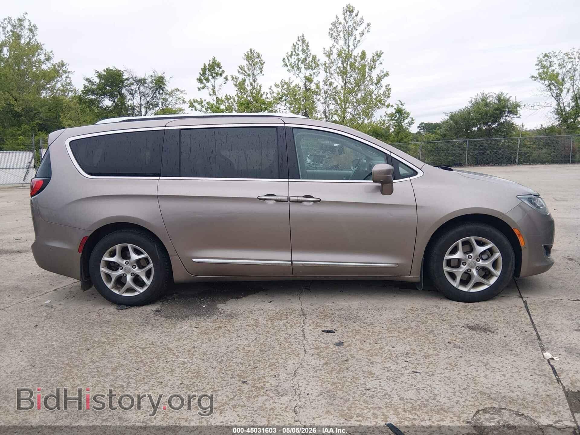 2017 CHRYSLER PACIFICA - VIN: 2C4RC1EG1HR559584 - Фото 13