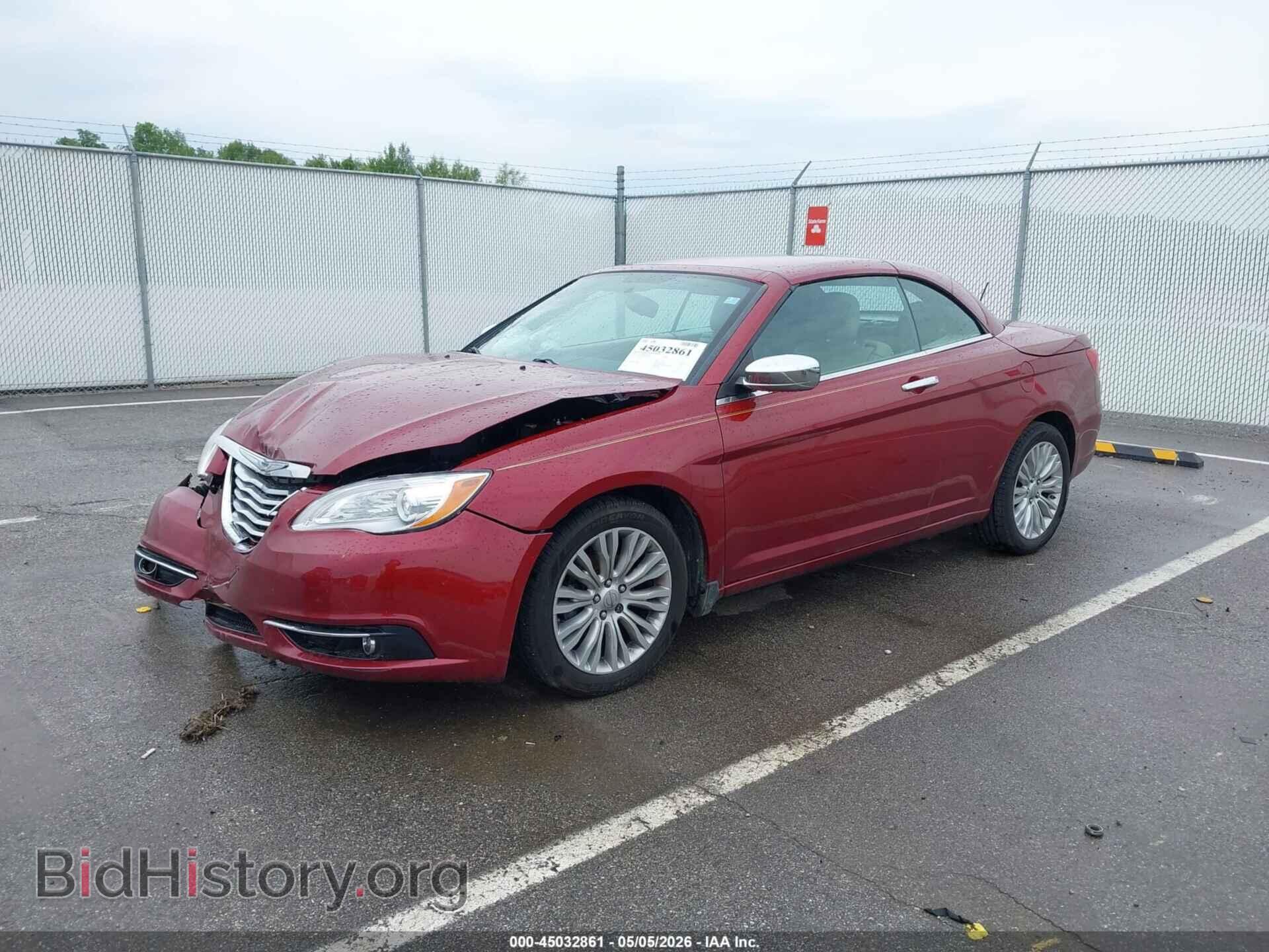 2013 CHRYSLER 200 - VIN: 1C3BCBFG2DN514218 - Фото 2