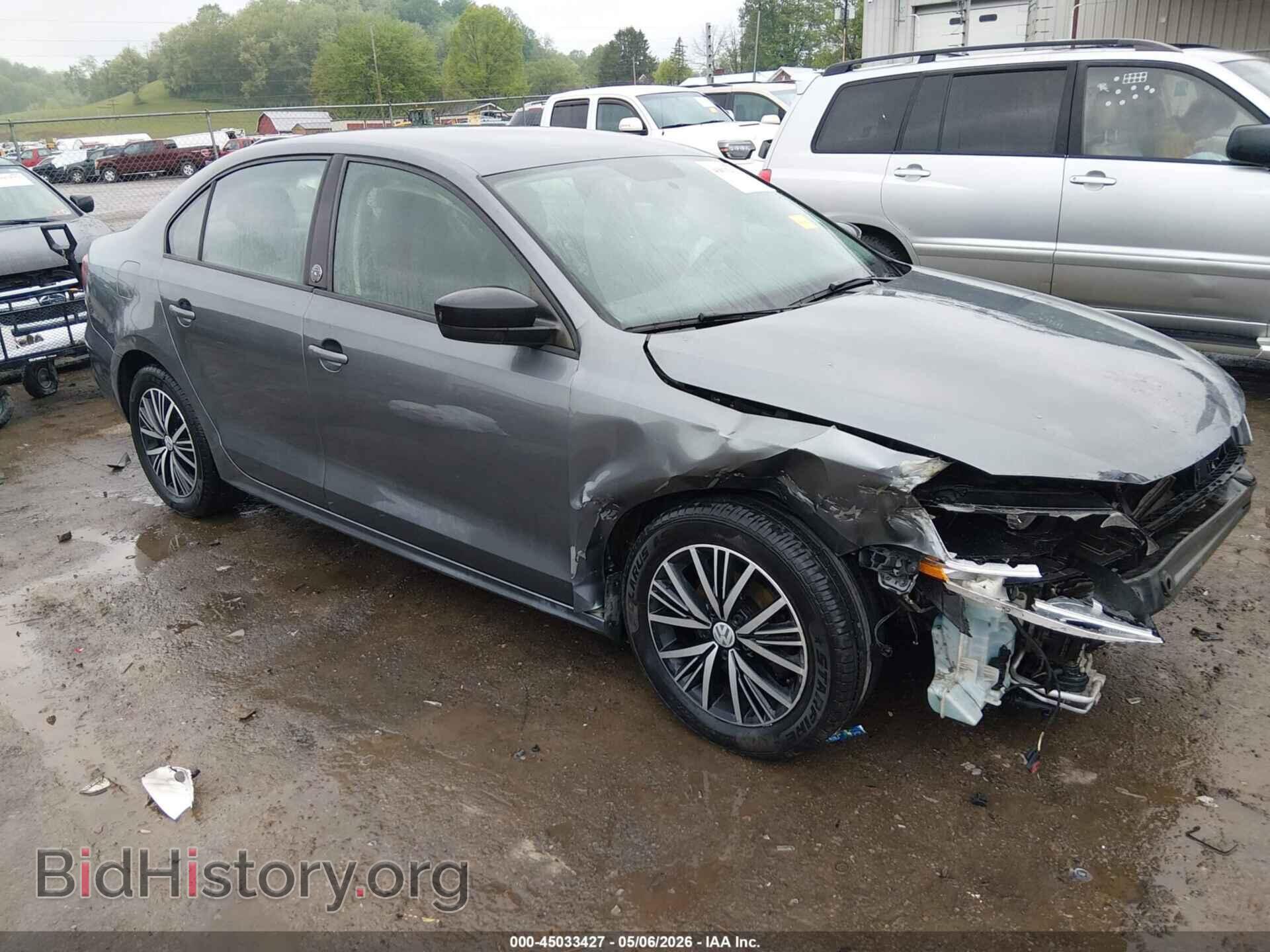 Photo 3VWB67AJ4JM203976 - VOLKSWAGEN JETTA 2018