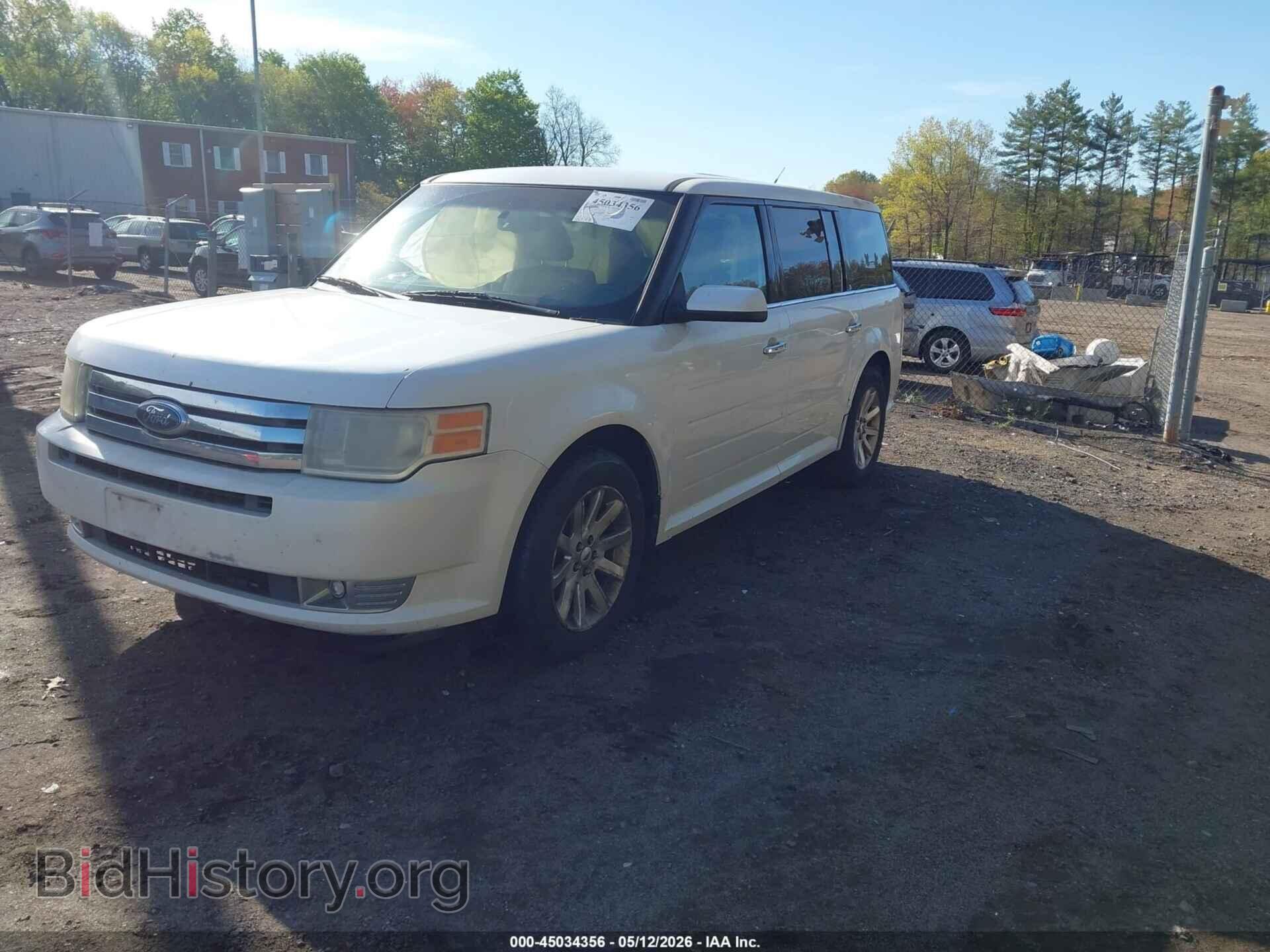 2009 FORD FLEX - VIN: 2FMEK62C59BB02380 - Photo 2