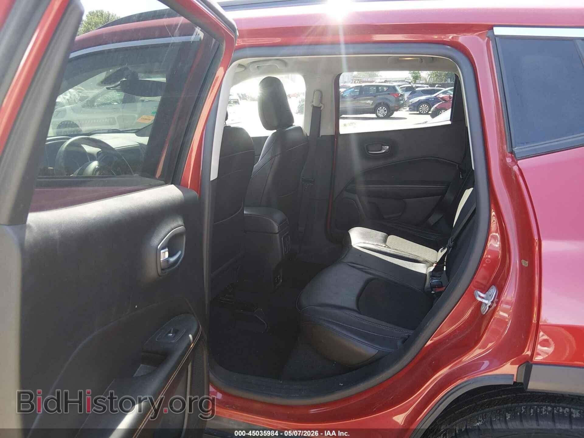 2018 JEEP COMPASS - VIN: 3C4NJDBB2JT111940 - Фото 8