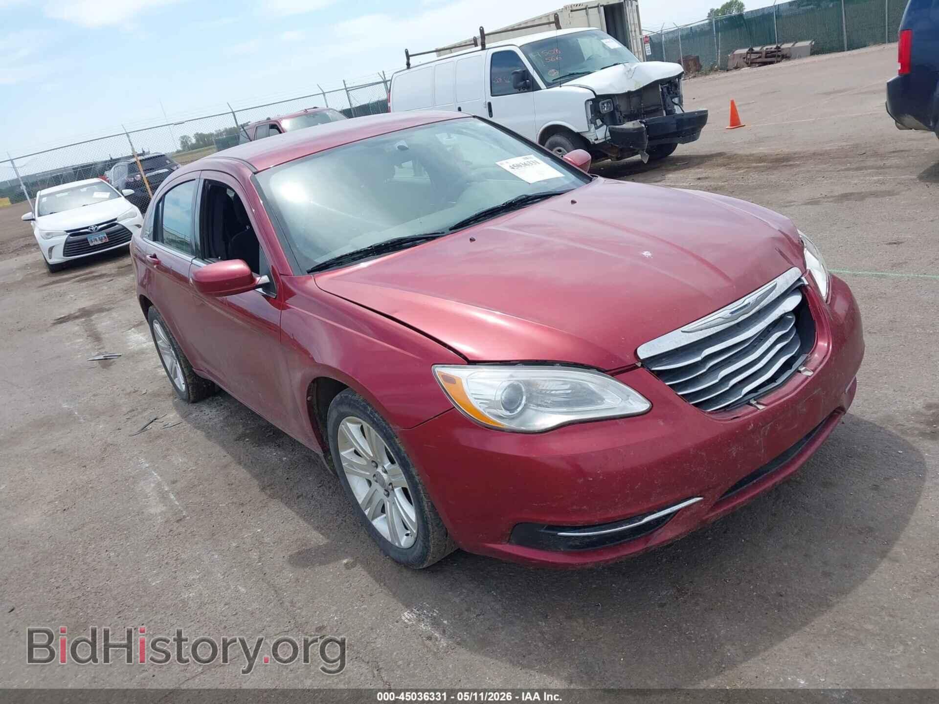 Photo 1C3BC1FG0BN600070 - CHRYSLER 200 2011