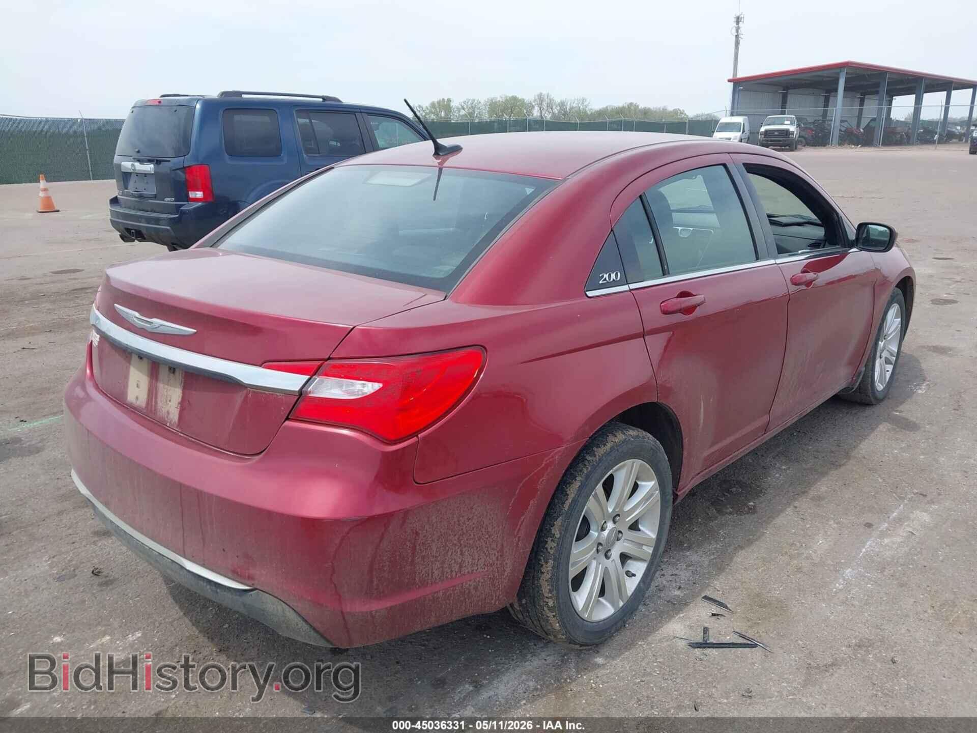 2011 CHRYSLER 200 - VIN: 1C3BC1FG0BN600070 - Фото 4