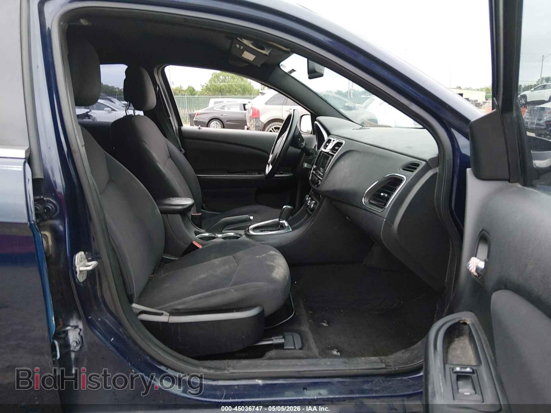 2013 CHRYSLER 200 - VIN: 1C3CCBBB4DN551138 - Фото 5