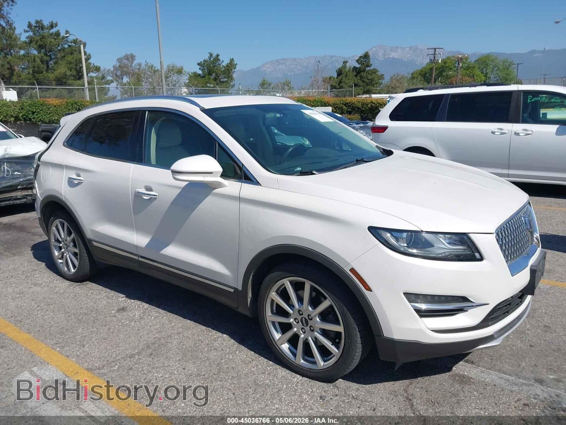 Фотография 5LMCJ3C99KUL17396 - LINCOLN MKC 2019
