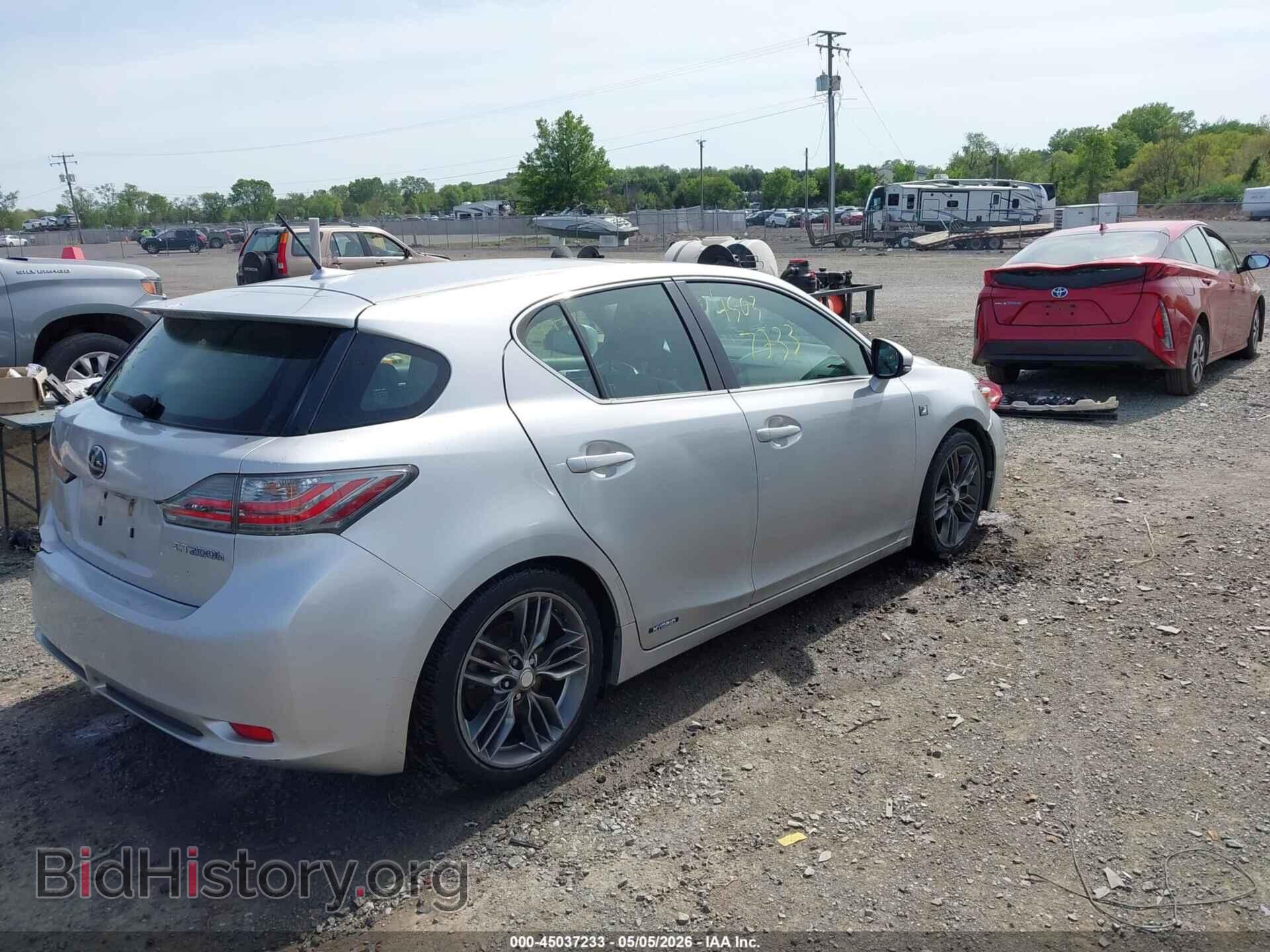 2012 LEXUS CT - VIN: JTHKD5BHXC2050537 - Фото 4