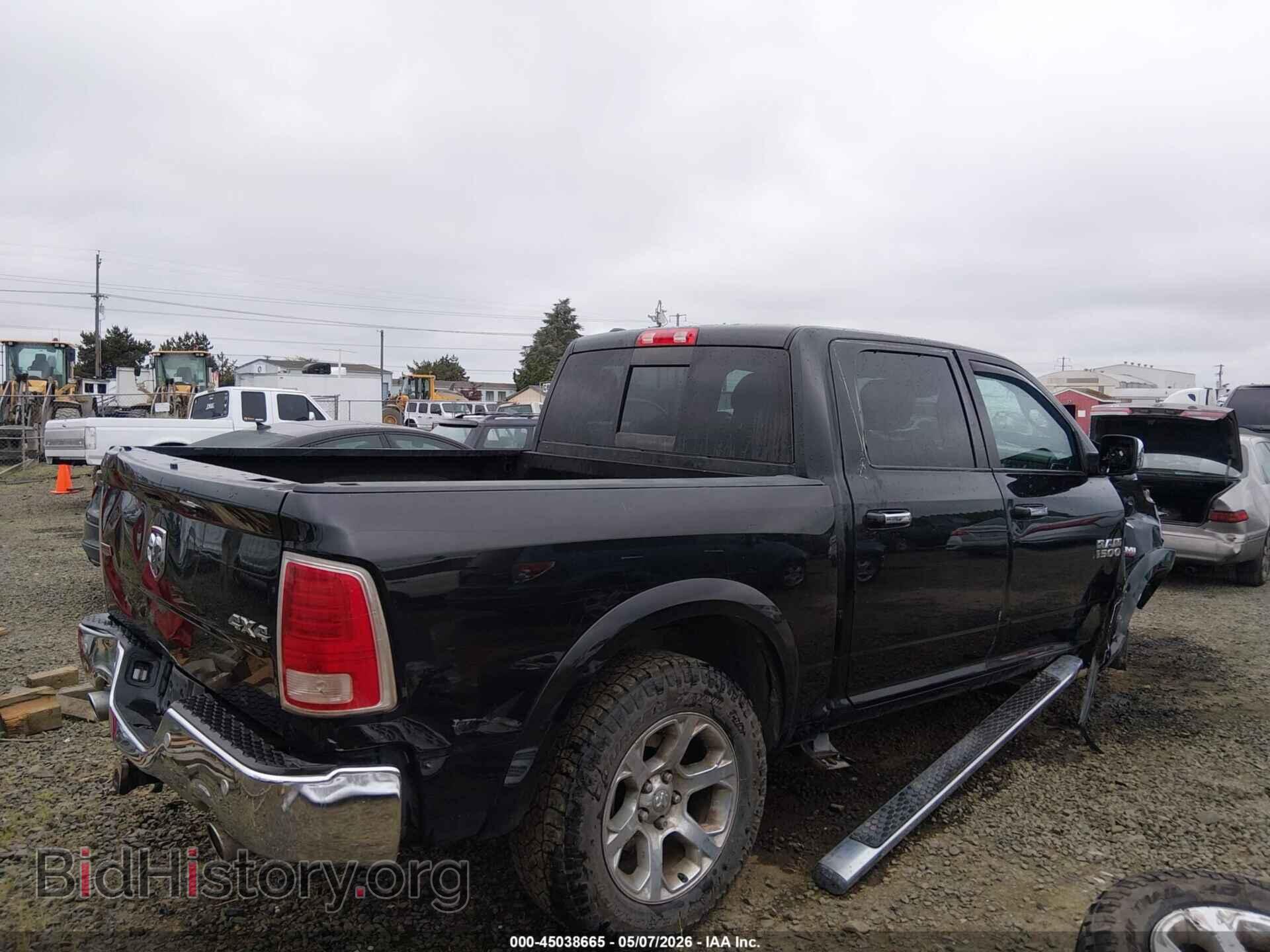 2017 RAM 1500 - VIN: 1C6RR7NT1HS824461 - Фото 4