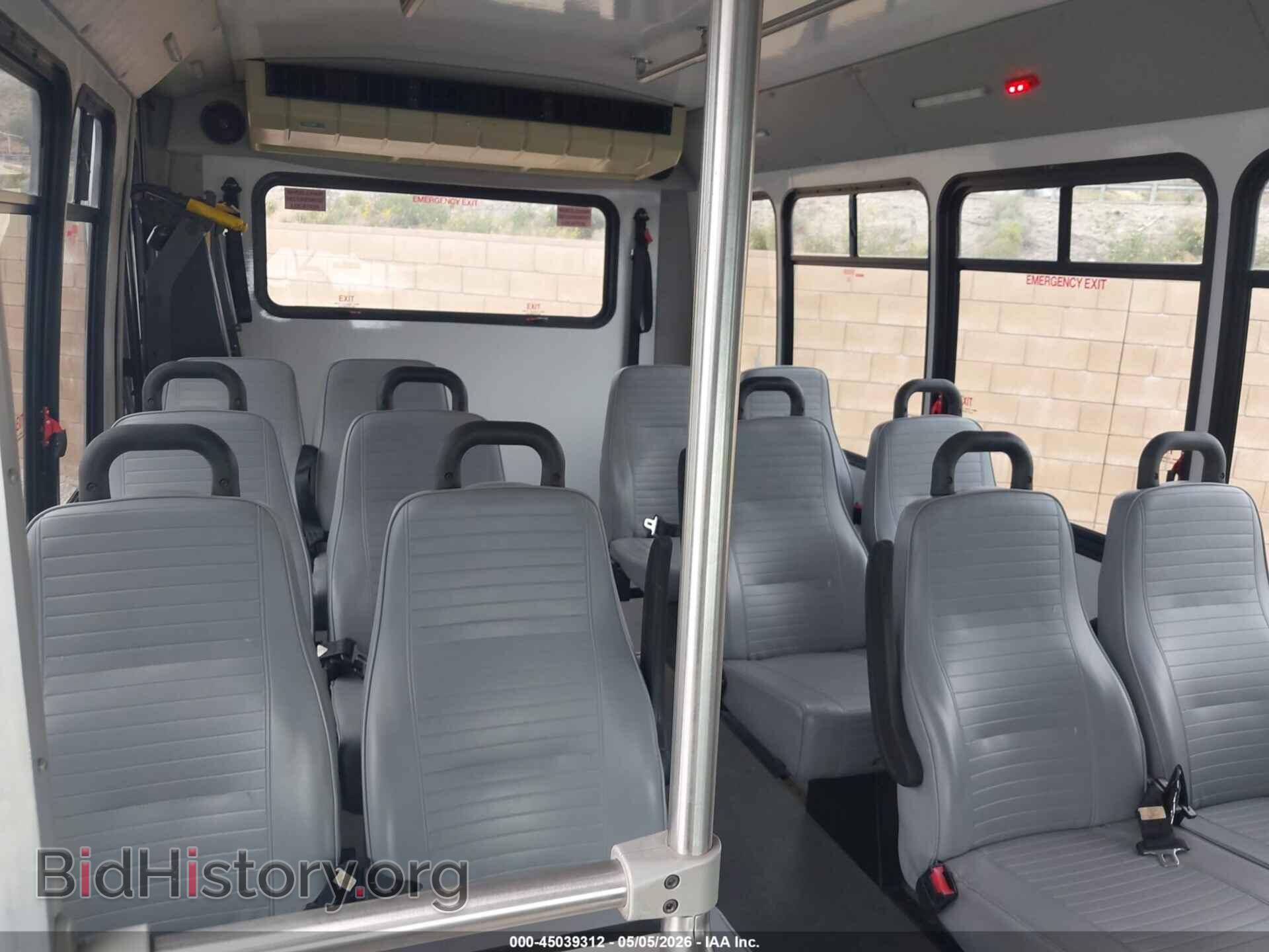 2012 FORD E-450 CUTAWAY - VIN: 1FDFE4FS8CDA92852 - Фото 6