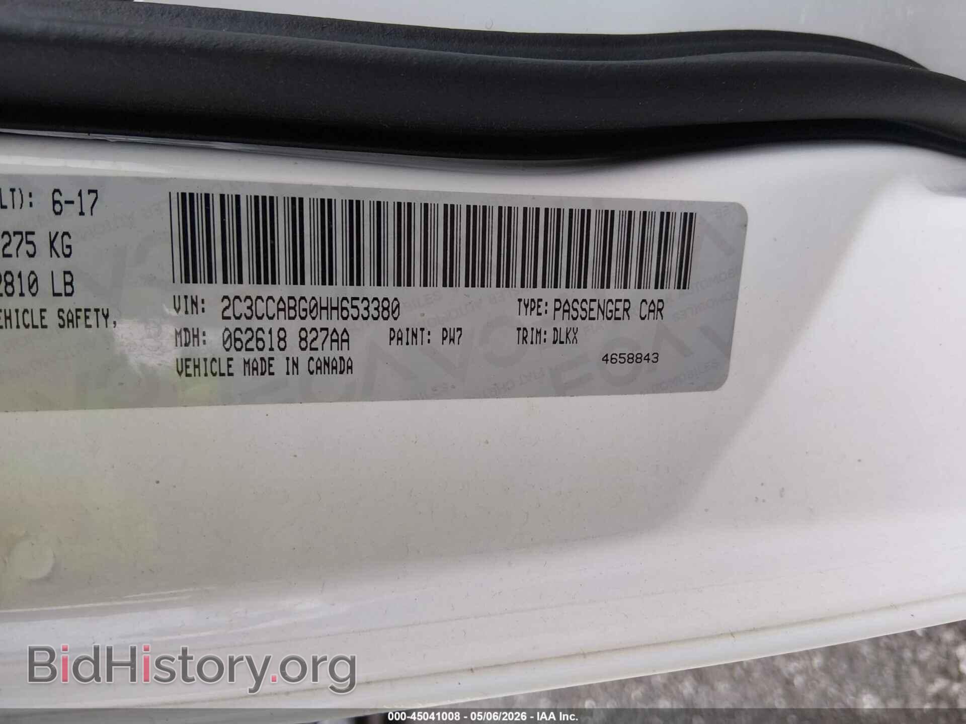 2017 CHRYSLER 300 - VIN: 2C3CCABG0HH653380 - Фото 9