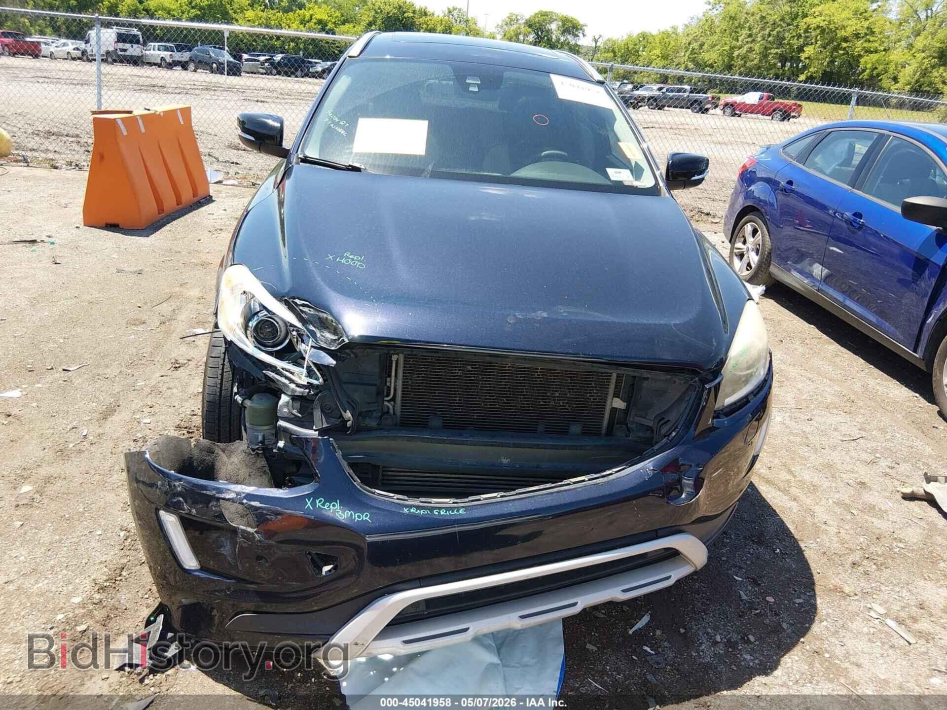 2017 VOLVO XC60 - VIN: YV440MDR7H2091816 - Фото 12