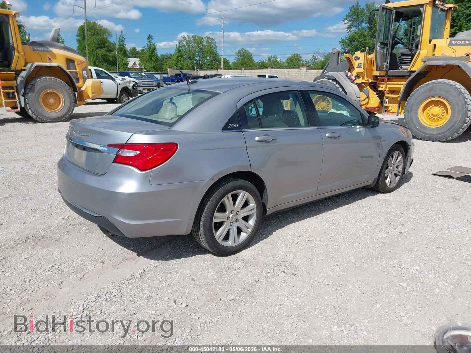 2014 CHRYSLER 200 - VIN: 1C3CCBBB4EN171590 - Фото 4